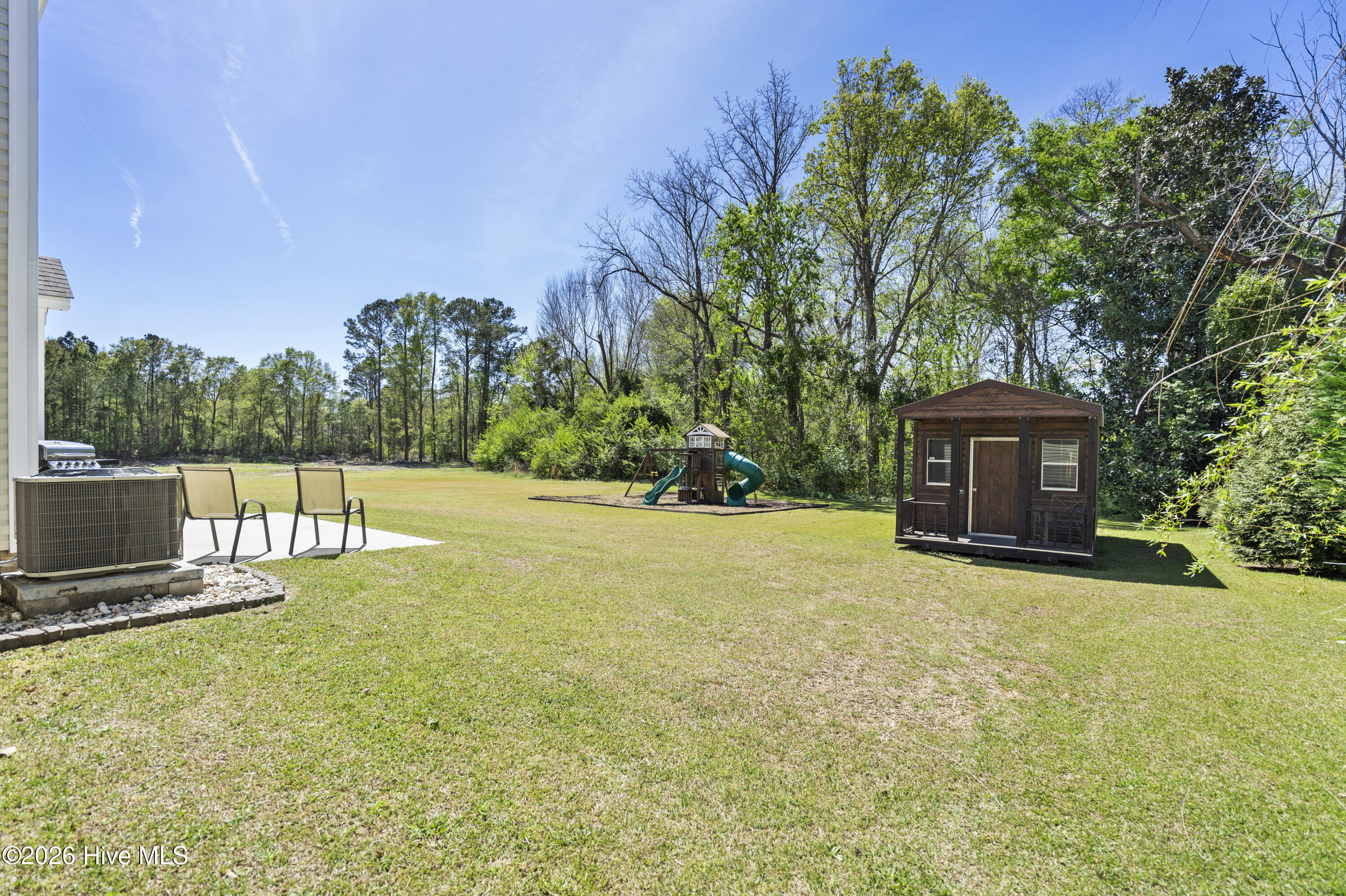 100564878 | Photo 50