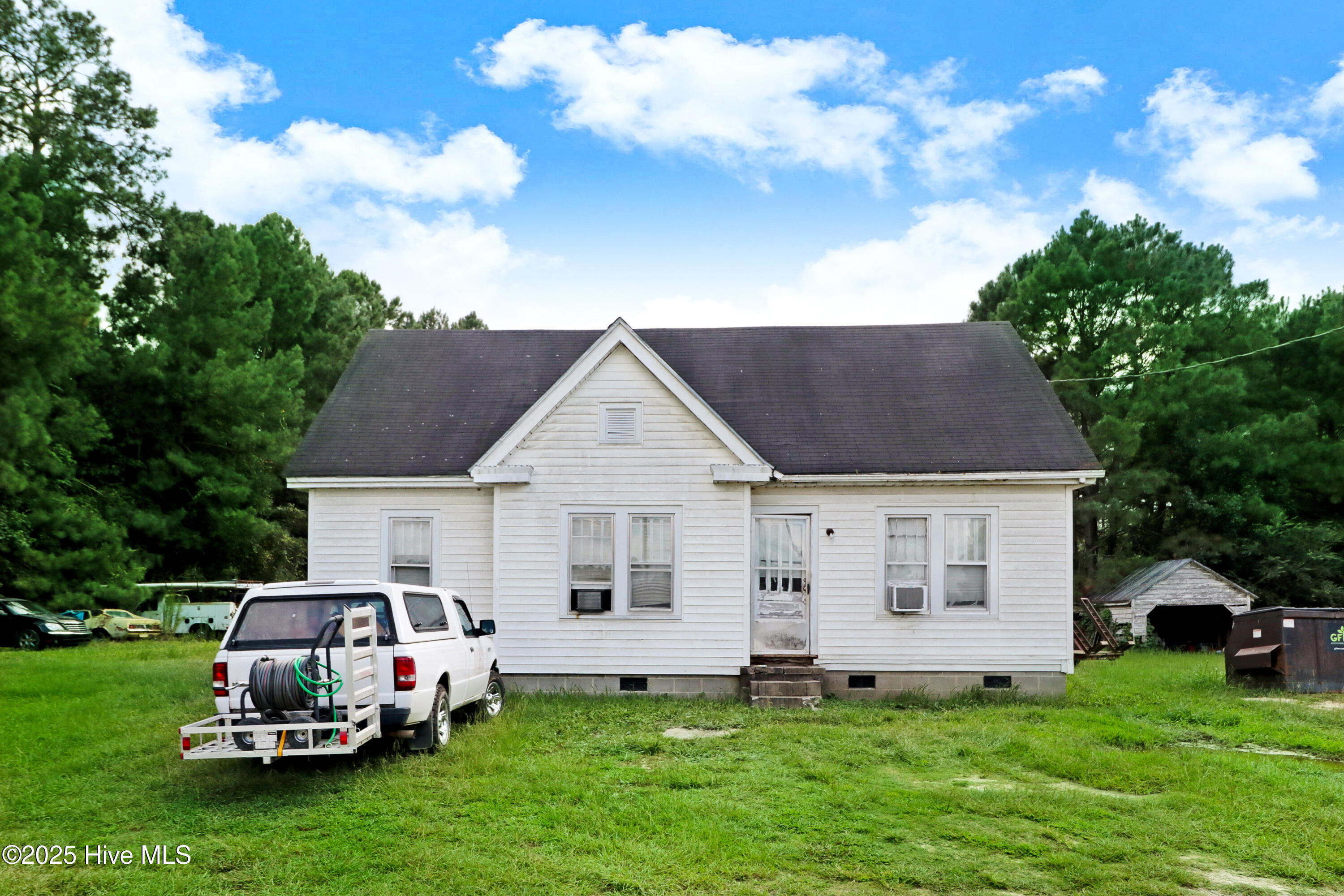 Homes for sale in Princeton, NC | 280 Old Cornwallis Rd, Princeton, NC 27569 | MLS# 100527747