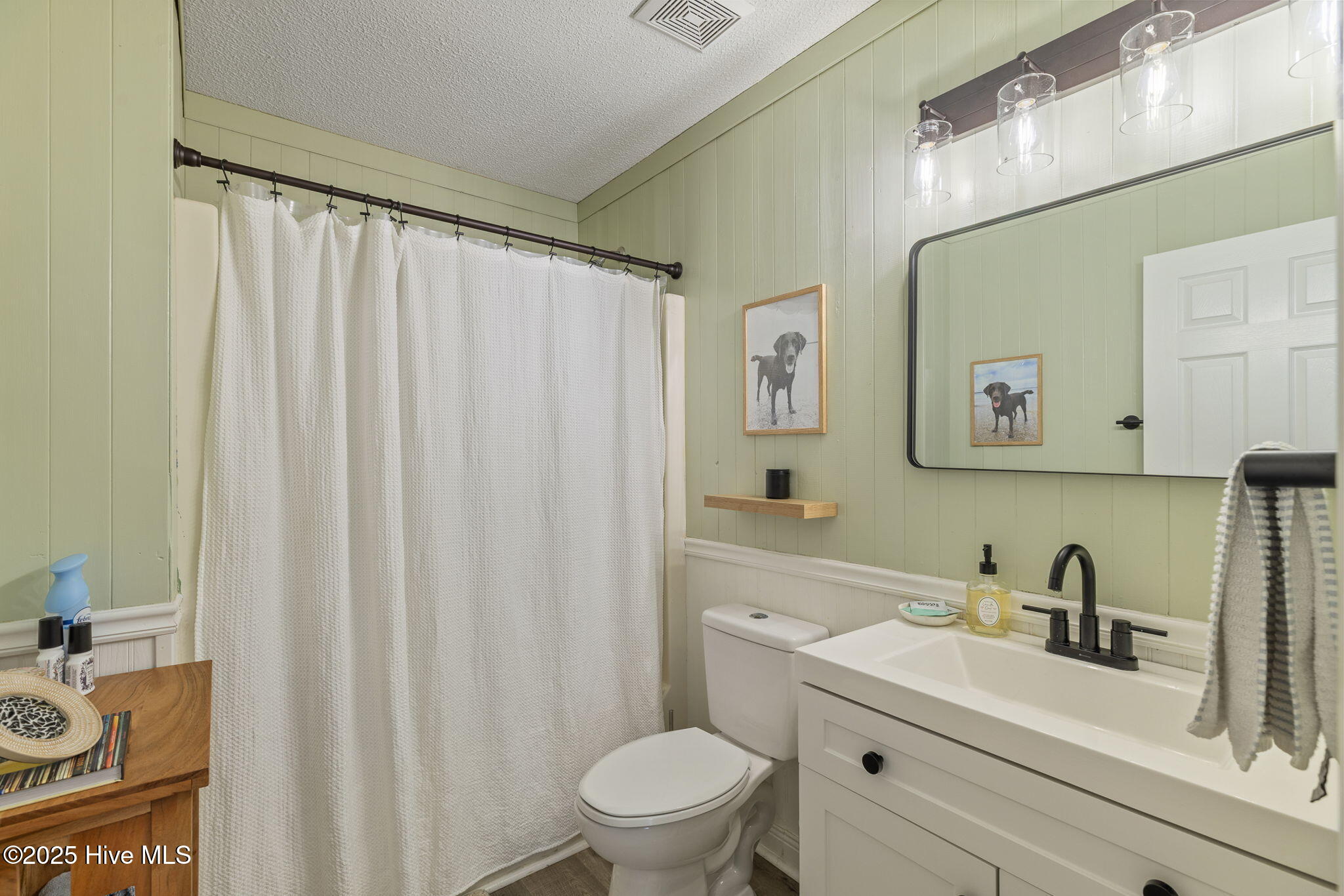 100539678 | Photo 29