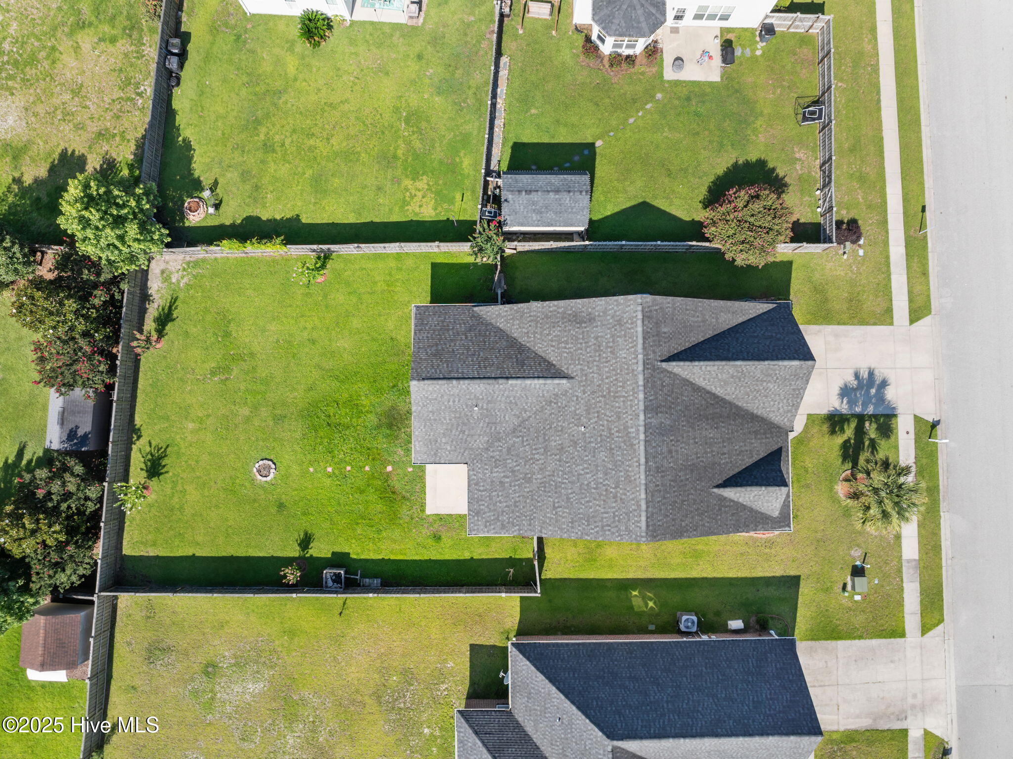 100547166 | Photo 35