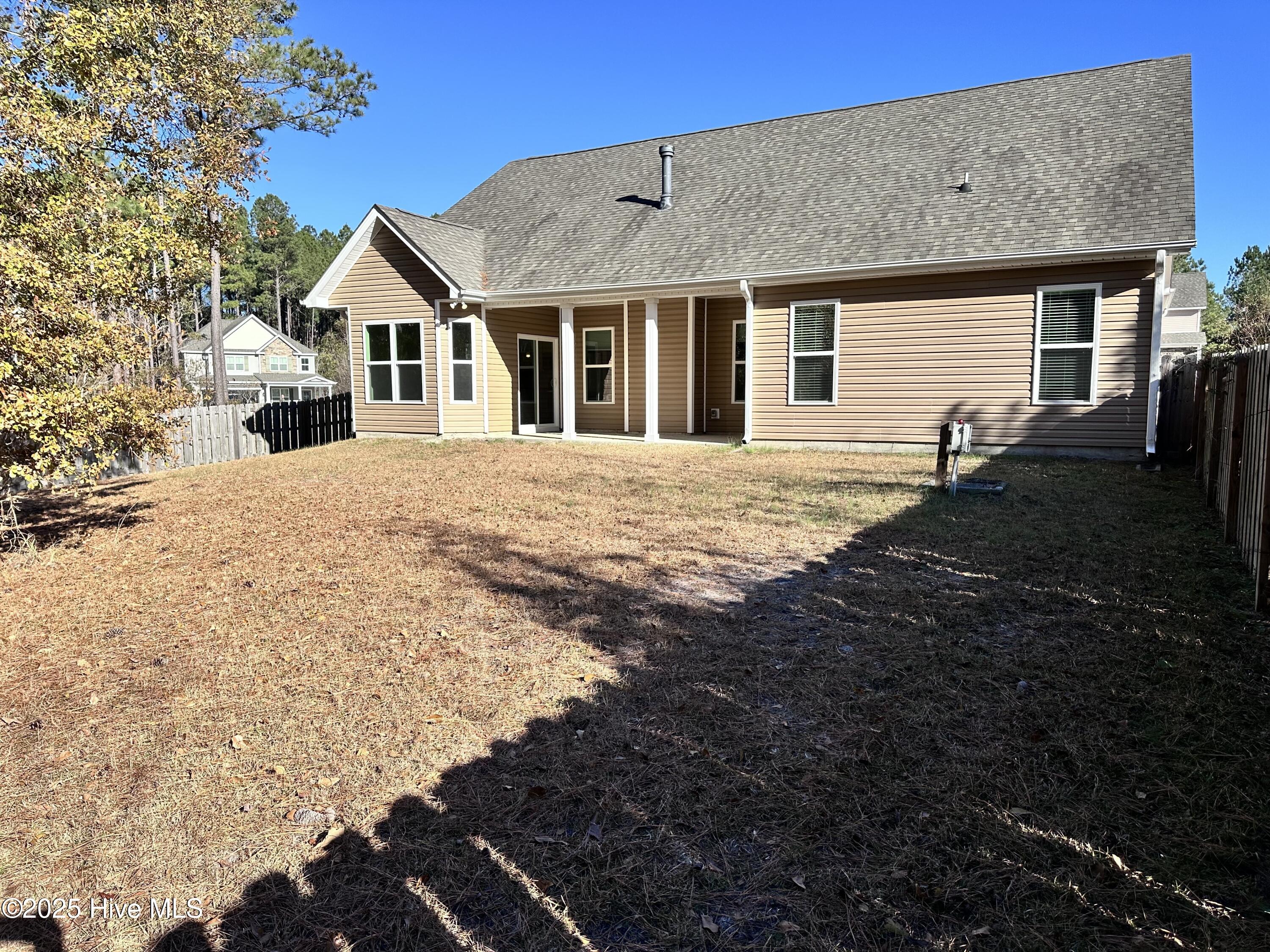 100545722 | Photo 31