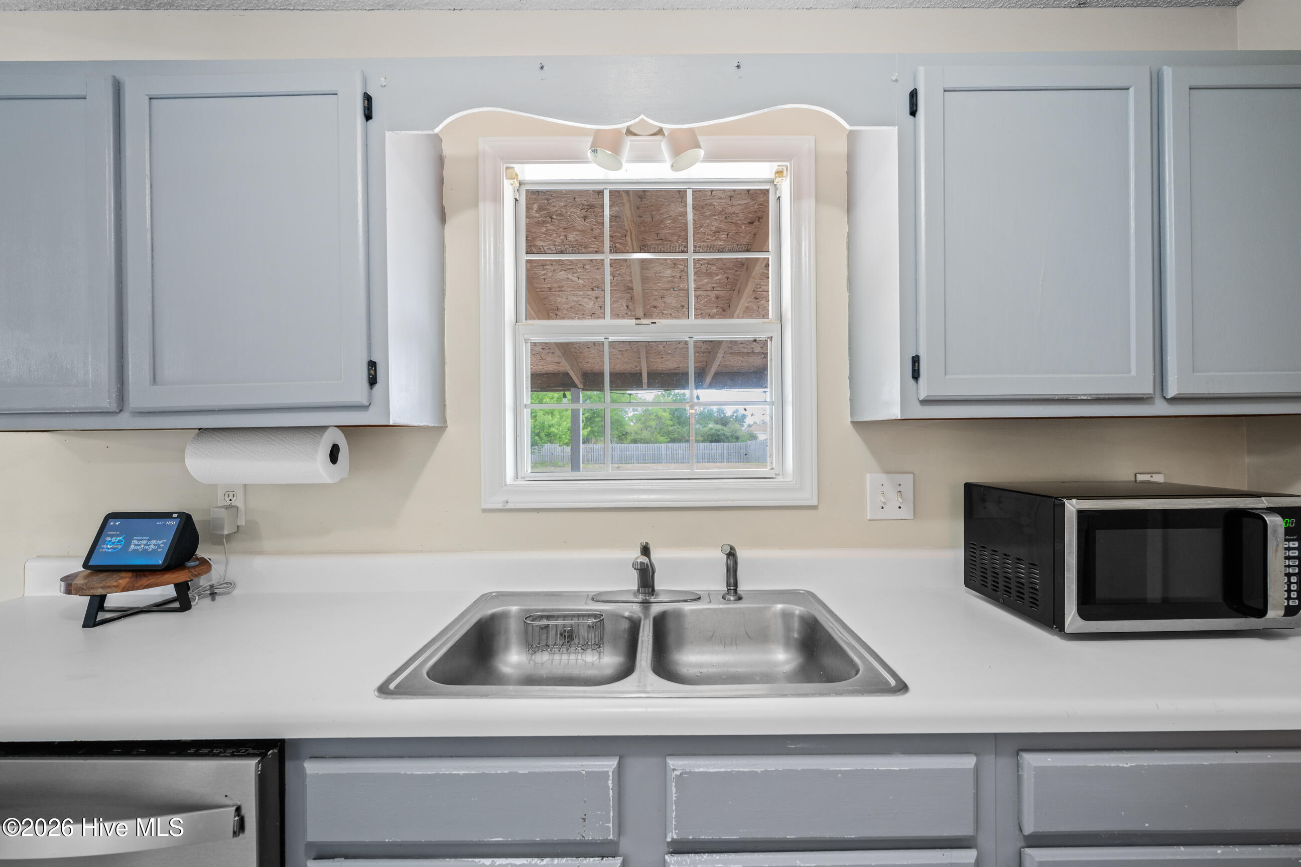 100566422 | Photo 10