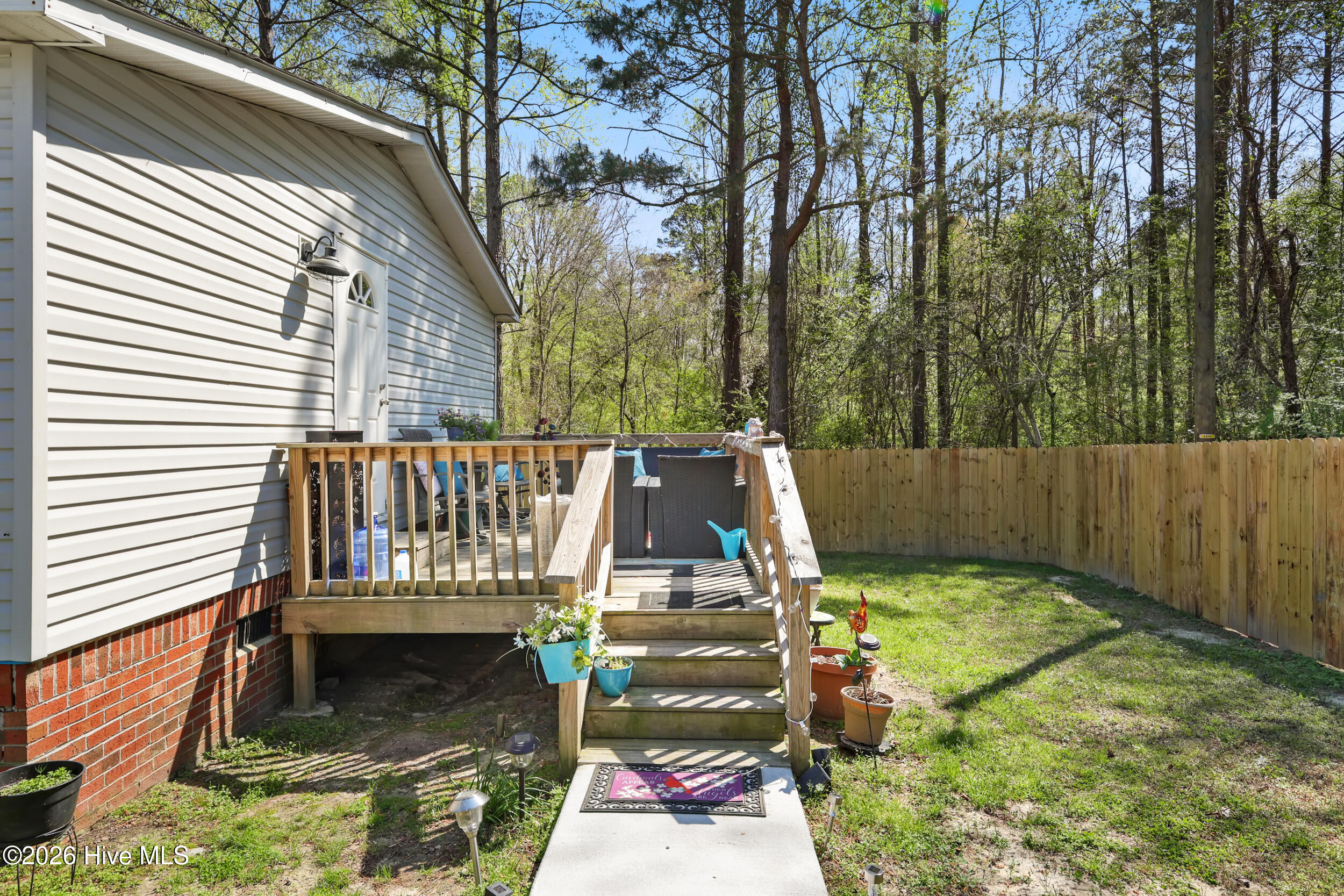 100564422 | Photo 20