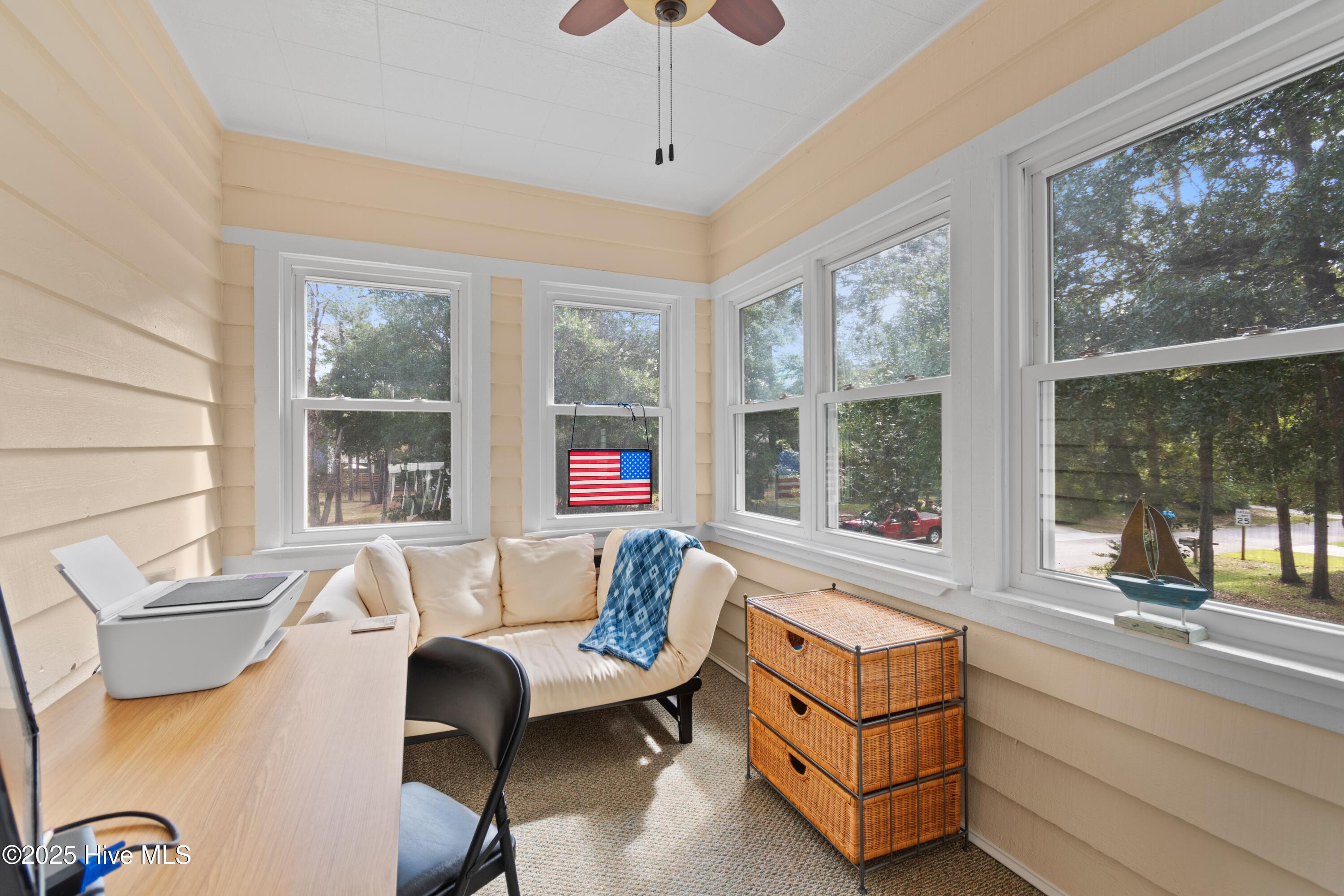 100535762 | Photo 45