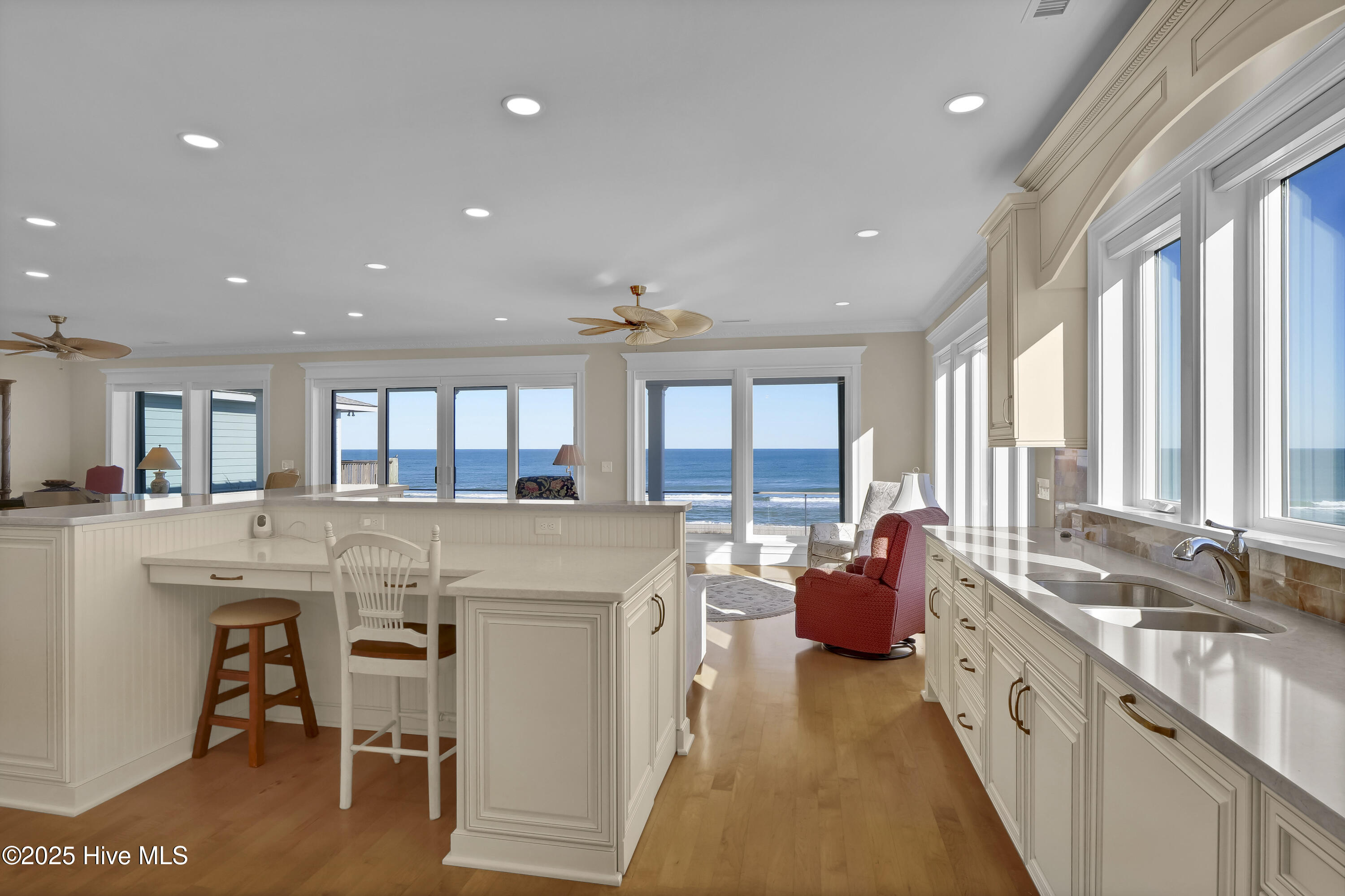 410 Fort Fisher Boulevard N, Kure Beach, NC 28449 – photo 13: 016_p1233921_740