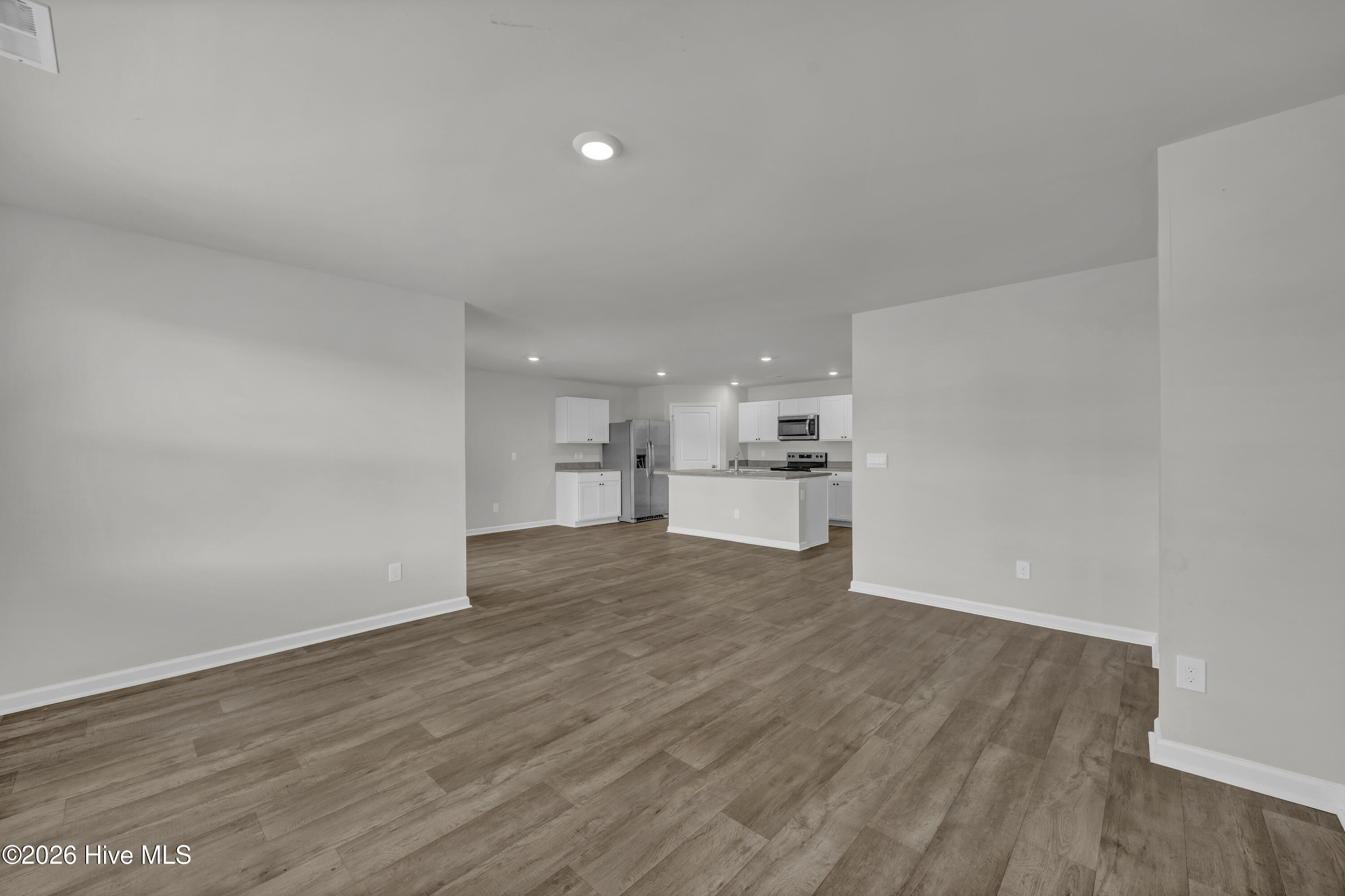 100547237 | Photo 17