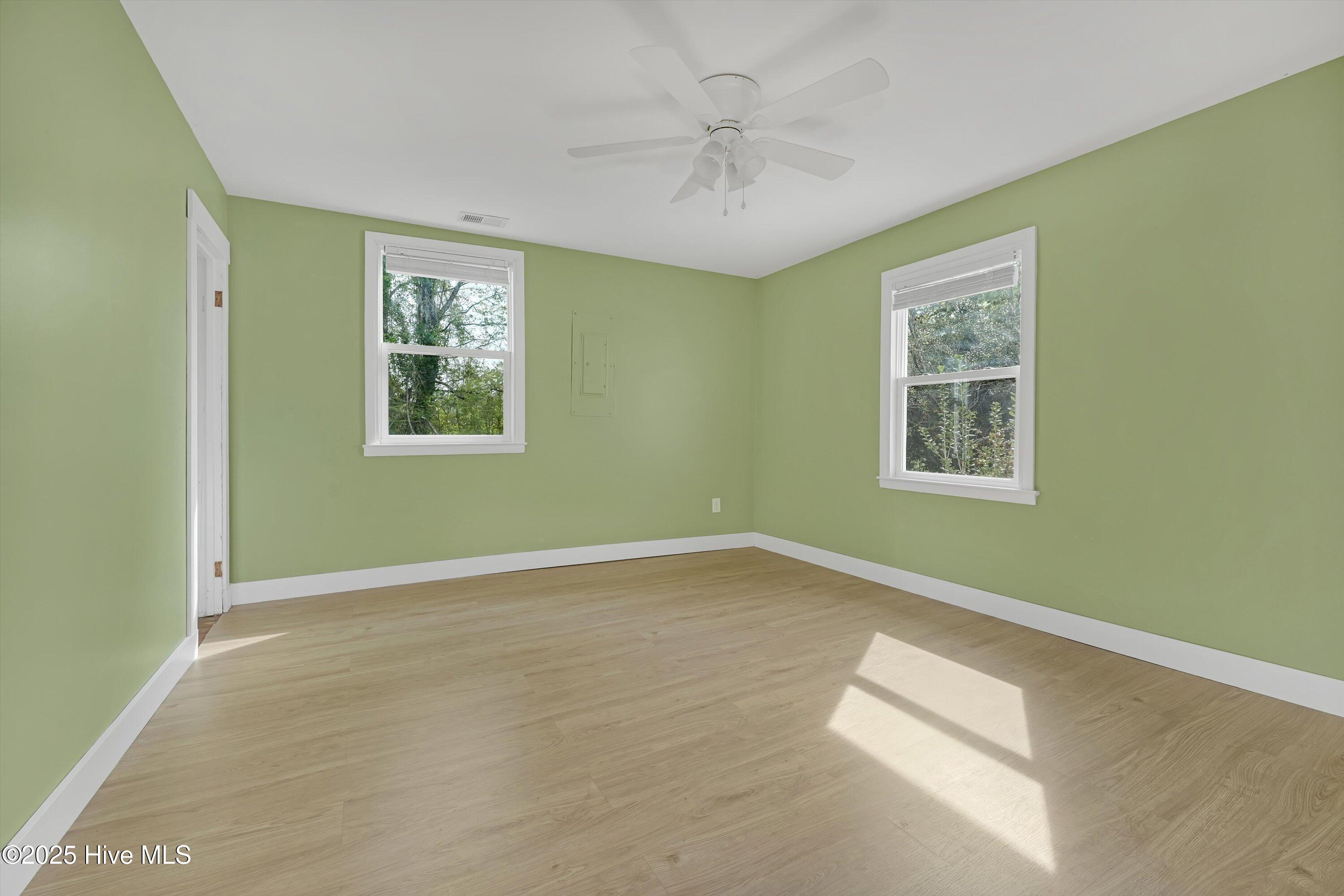 100500316 | Photo 10