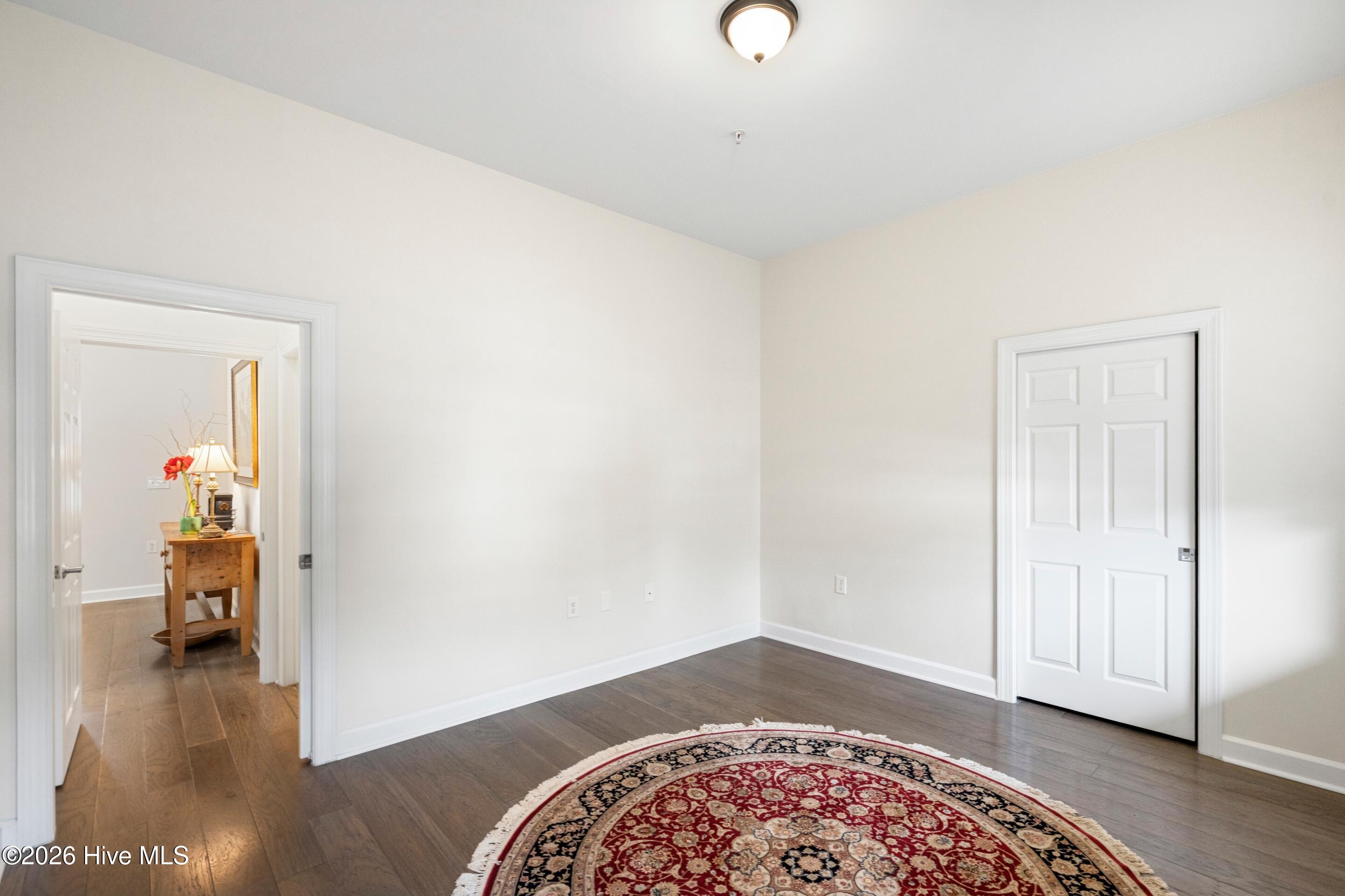 100550274 | Photo 26