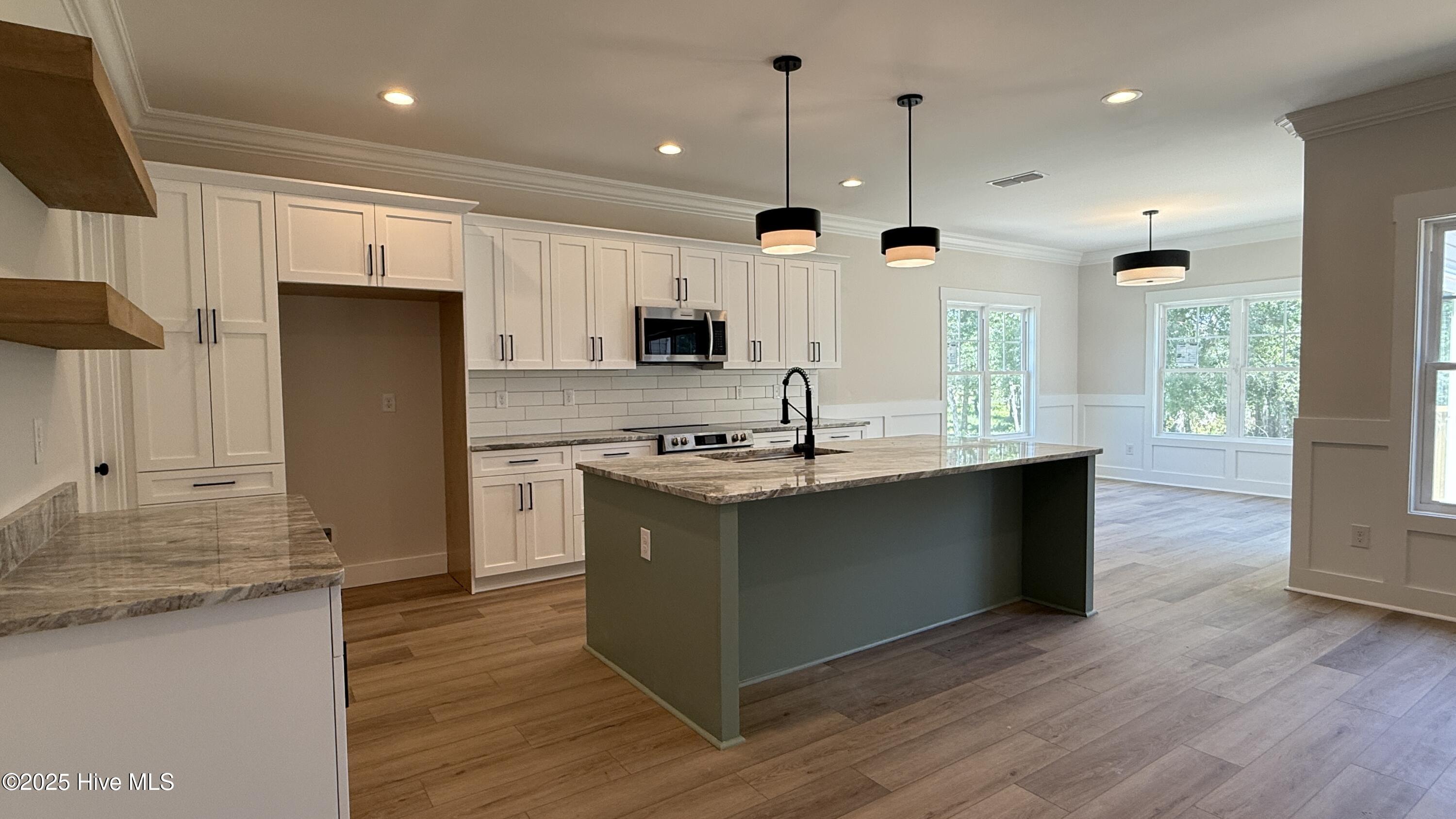 100500370 | Photo 10