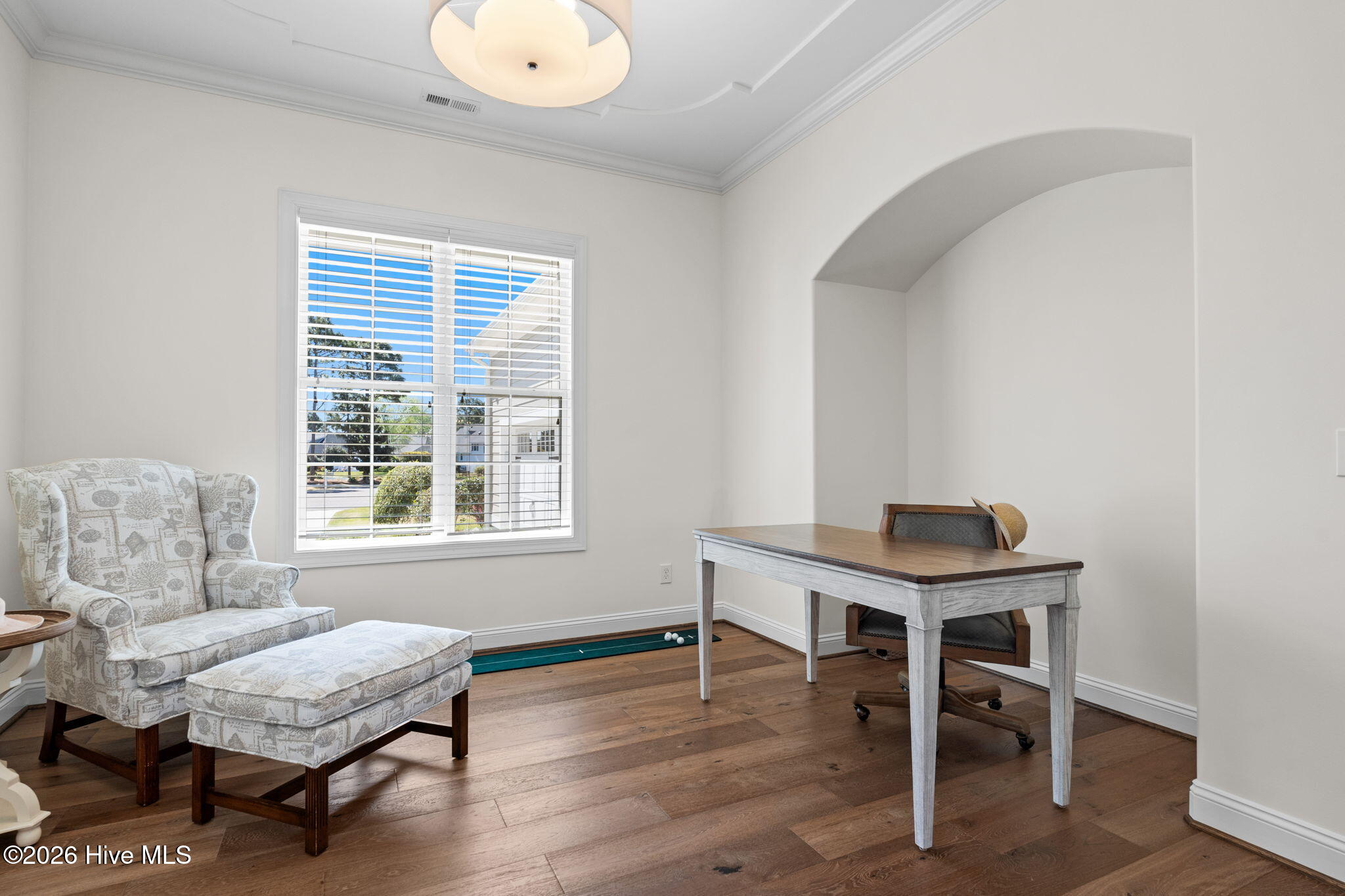 Undisclosed Address, Southport, NC, 28461