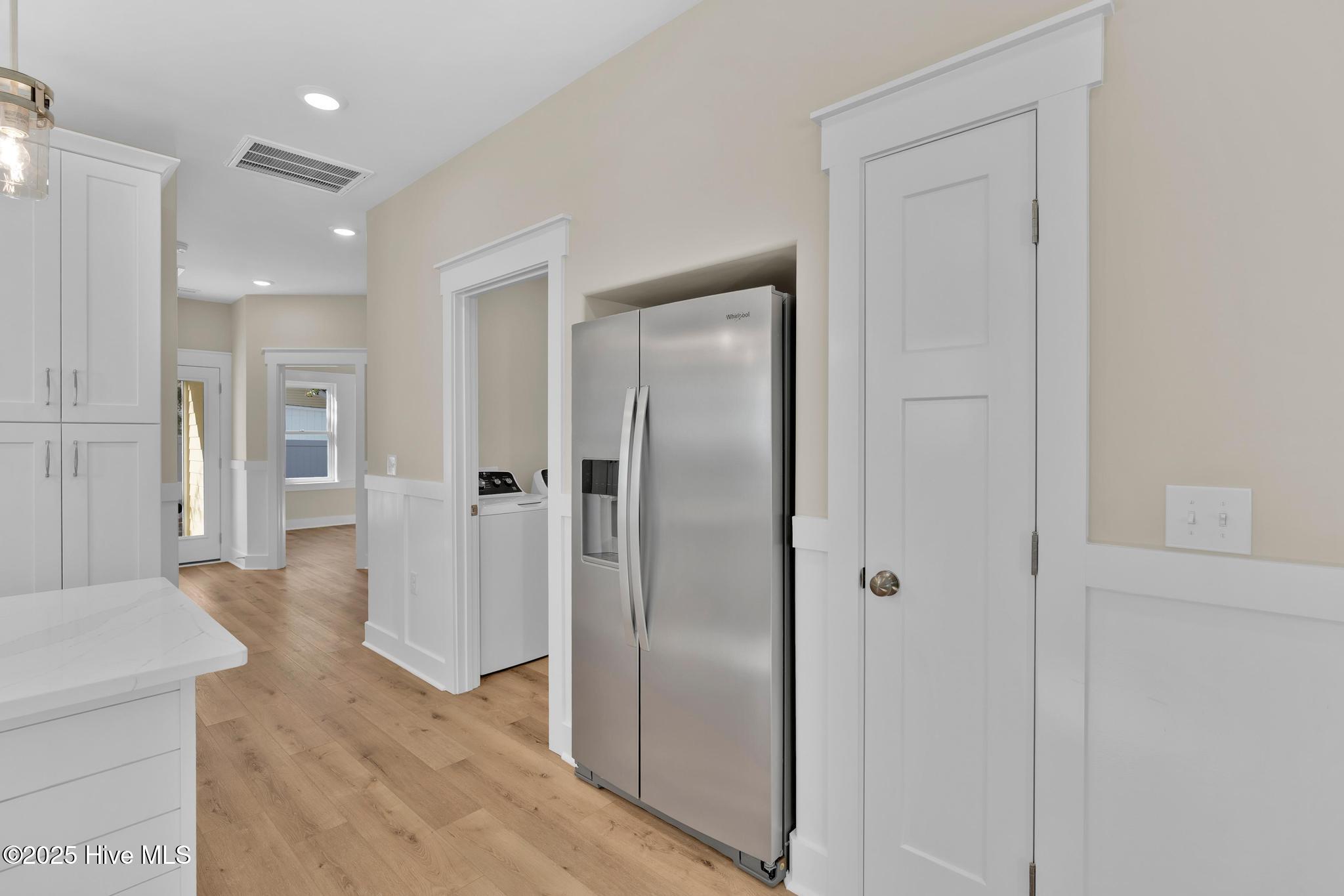 100527494 | Photo 31