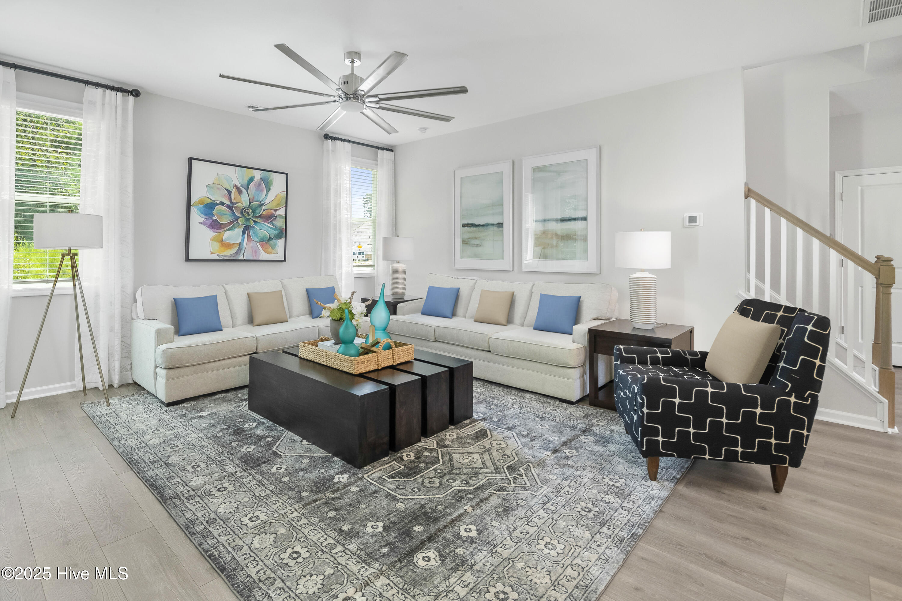 100522171 | Photo 18