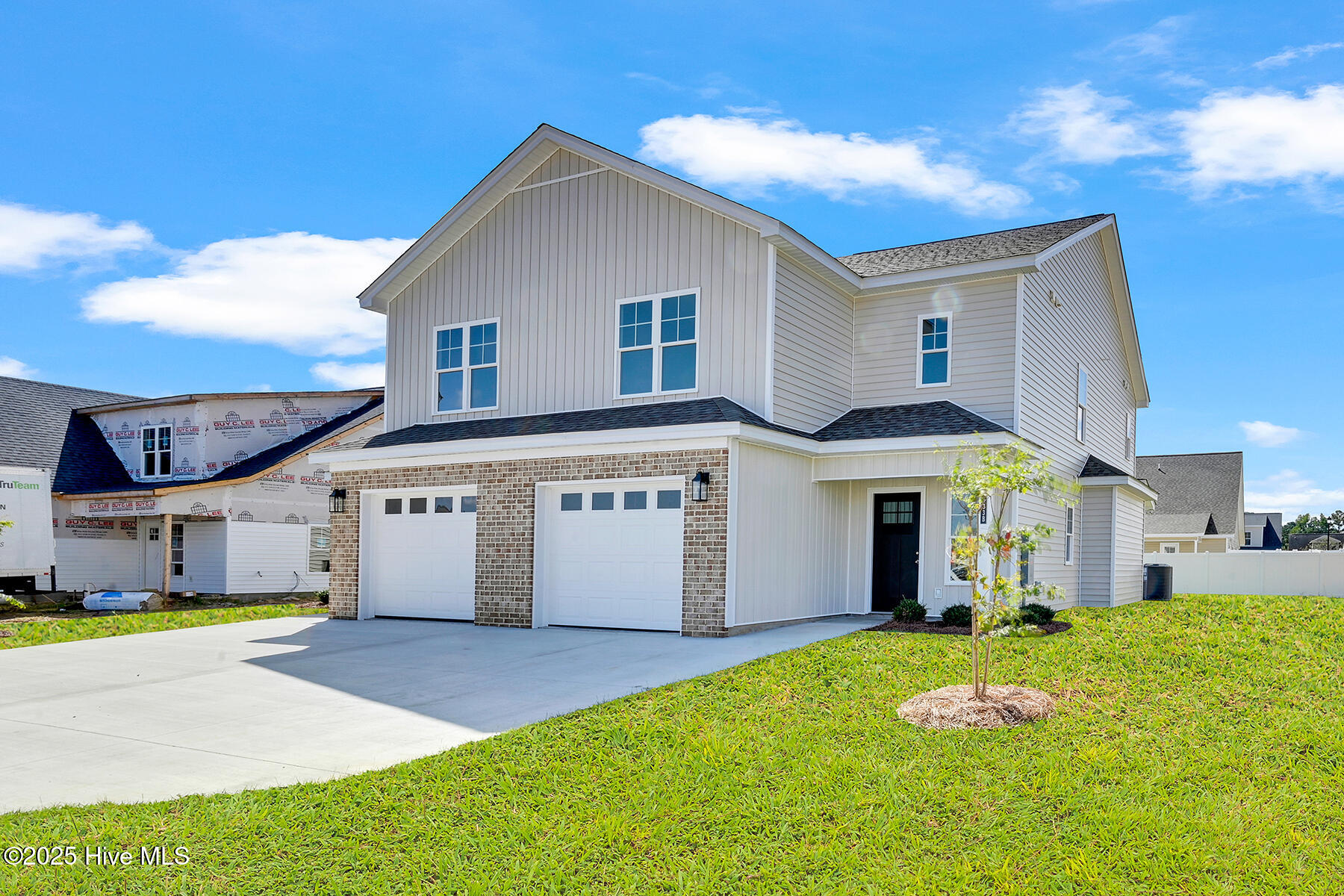 Homes for sale in Greenville, NC | 633 Abigail Taylor Dr #B, Greenville, NC 27834 | MLS# 100530590