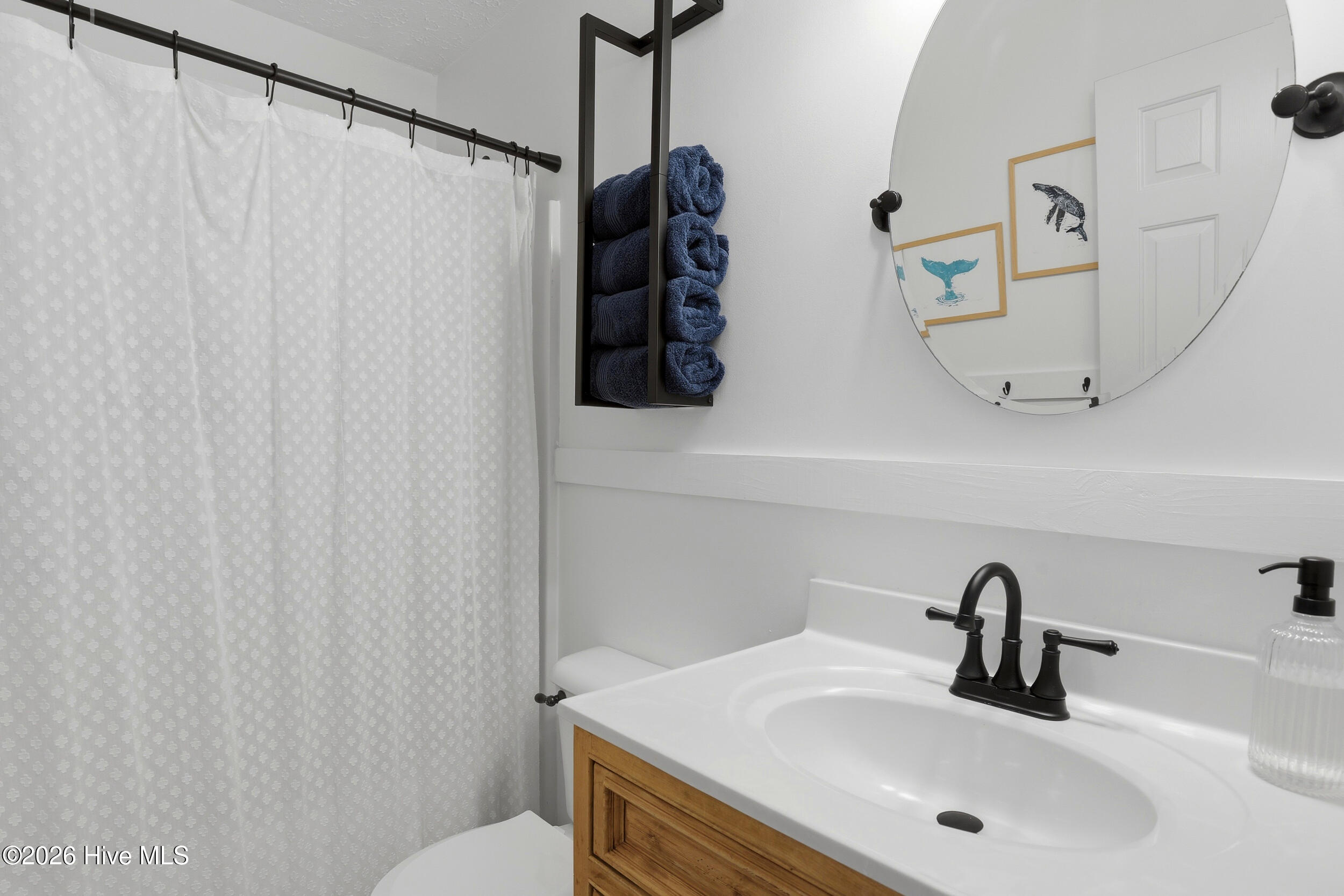 100563853 | Photo 26