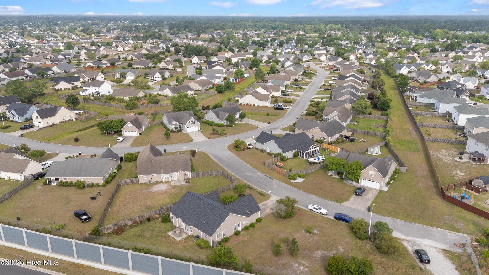 100504598 | Photo 30