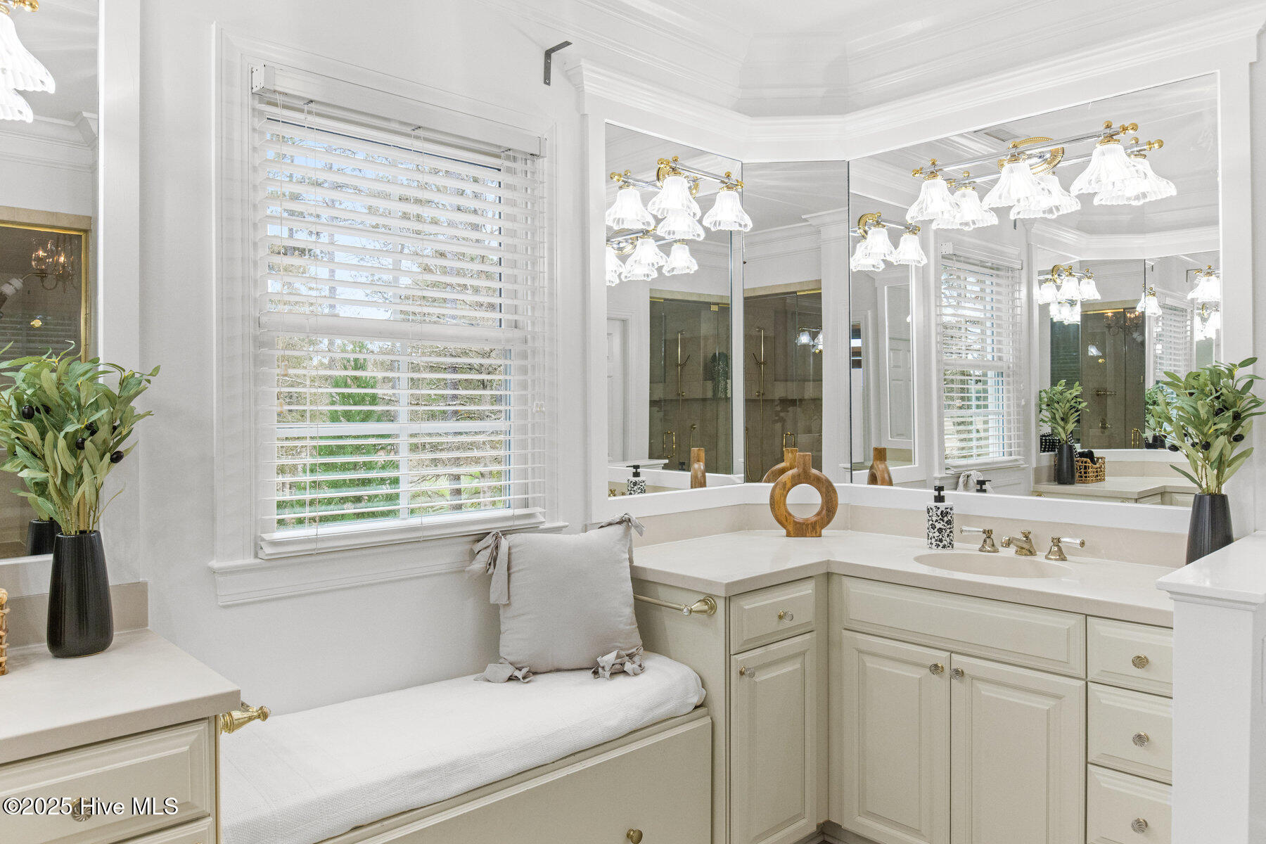 100544952 | Photo 31