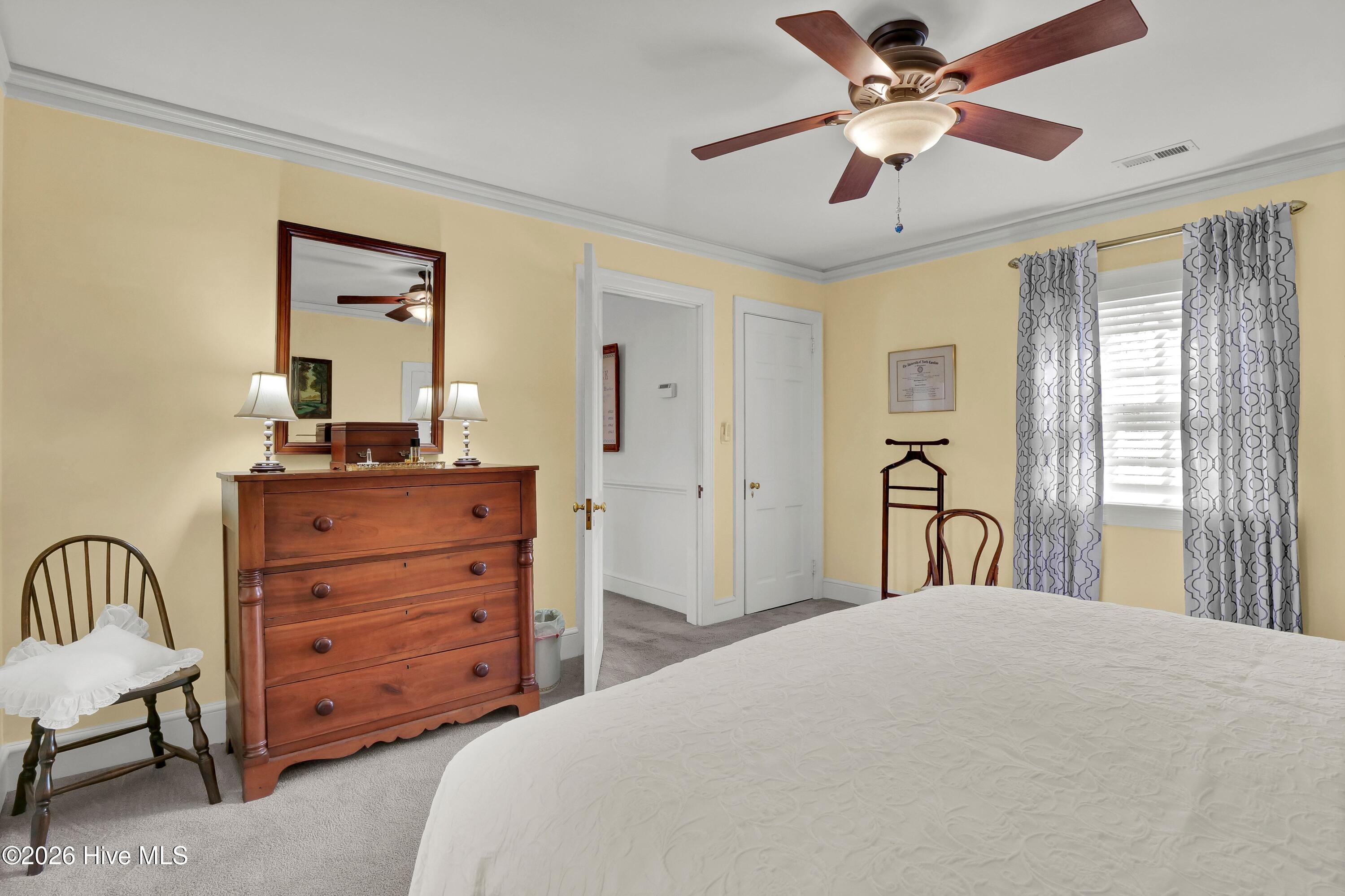 100562468 | Photo 18