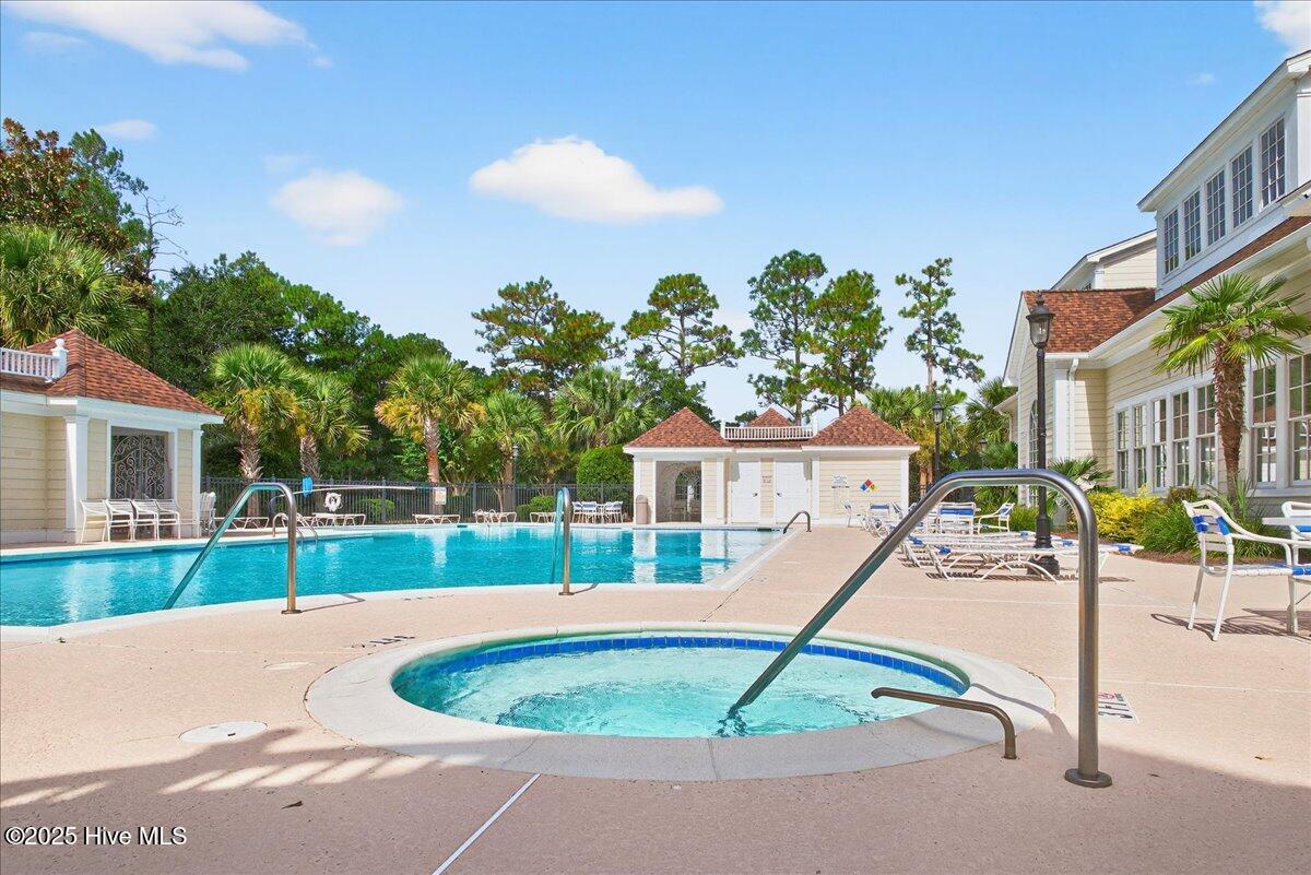 100530632 | Photo 83