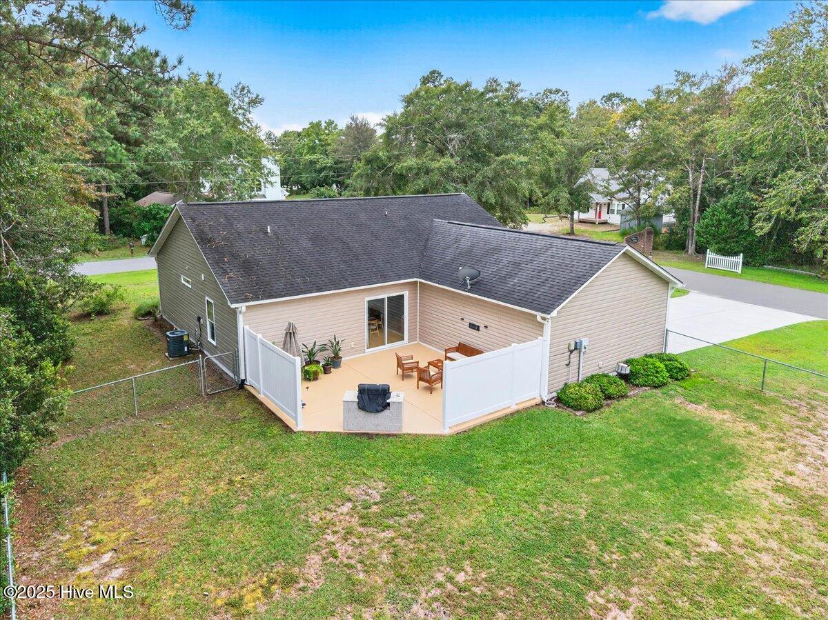 100530290 | Photo 51