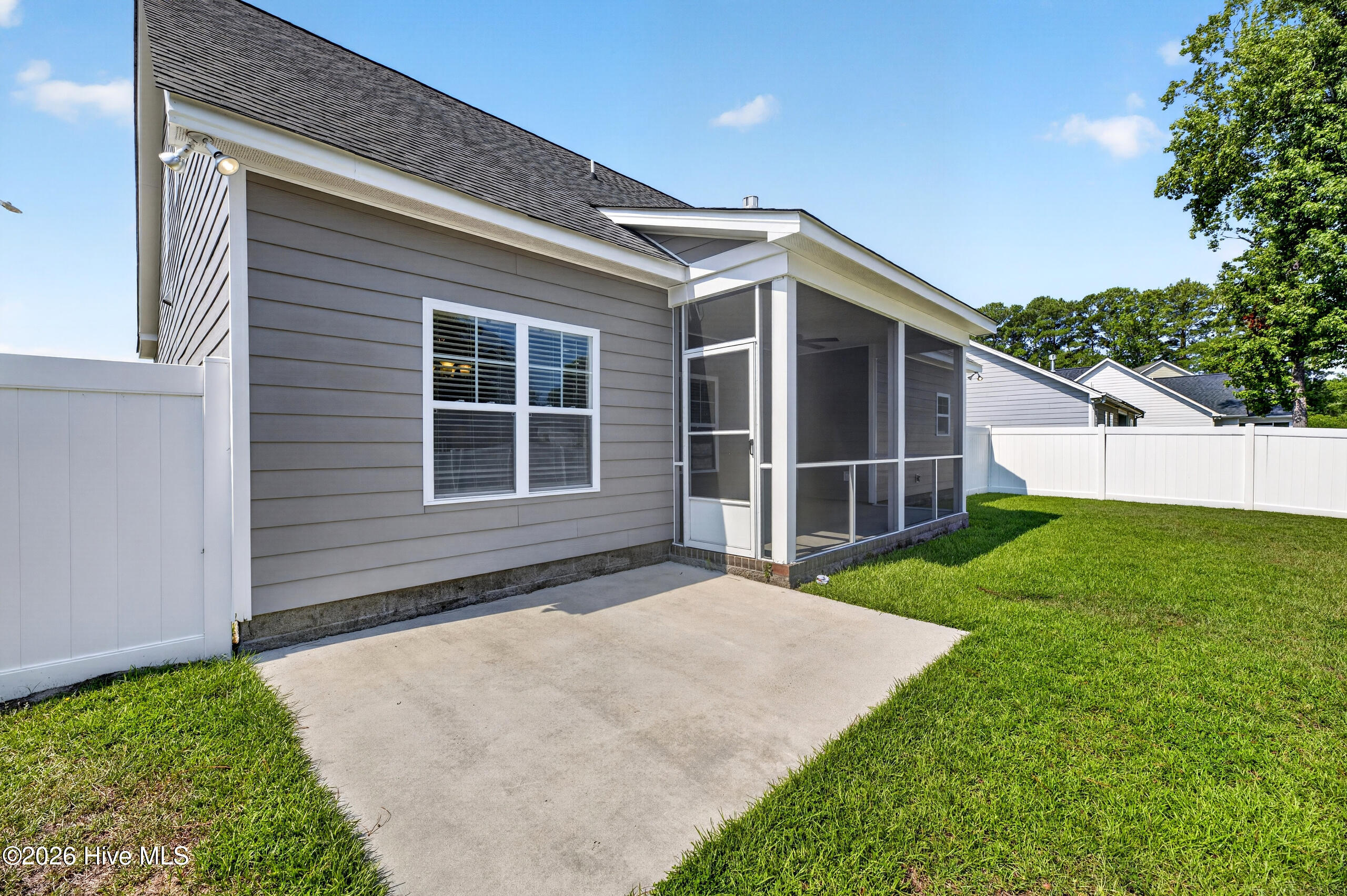 Exterior photo of 2512 Charity Lane, Winterville, NC 28590. MLS: 100602038