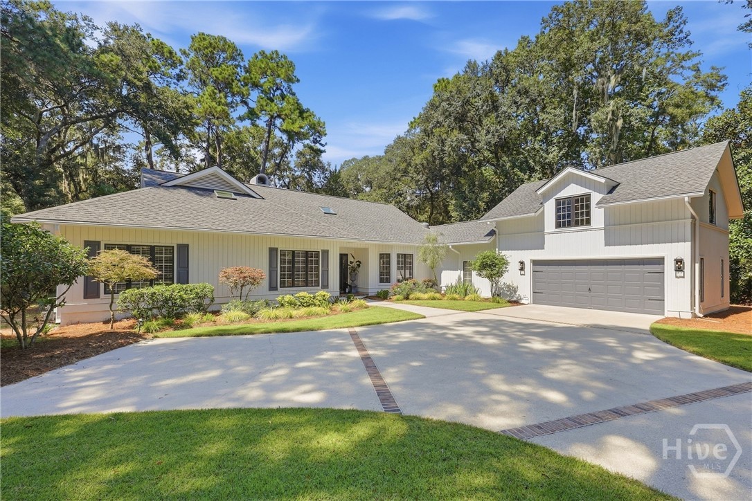 Photo 3 of Single family home for sale at 3 Tupelo Ln, Savannah, GA 31411 | MLS# SA364458 | Listing updated on 2026-09-16