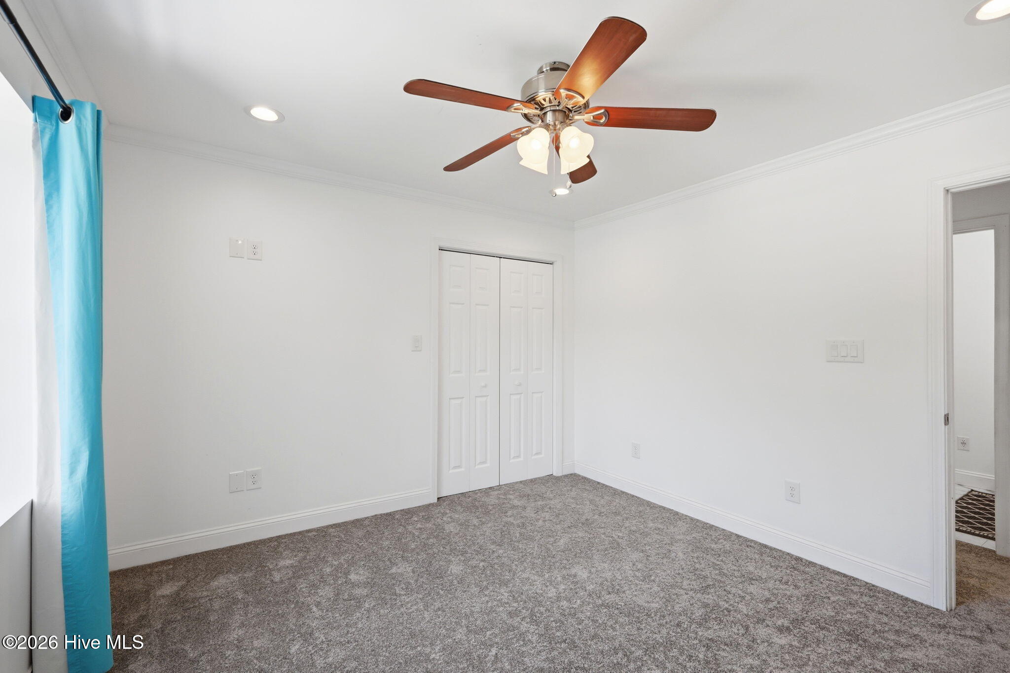 138 Yacht Club Drive,Newport