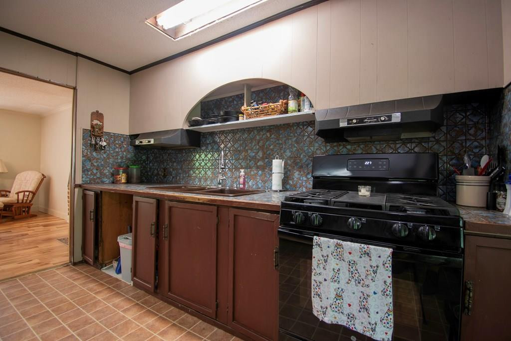 337 Simpson Mountain Road, Murphy, NC 28906 Listing Photo  8