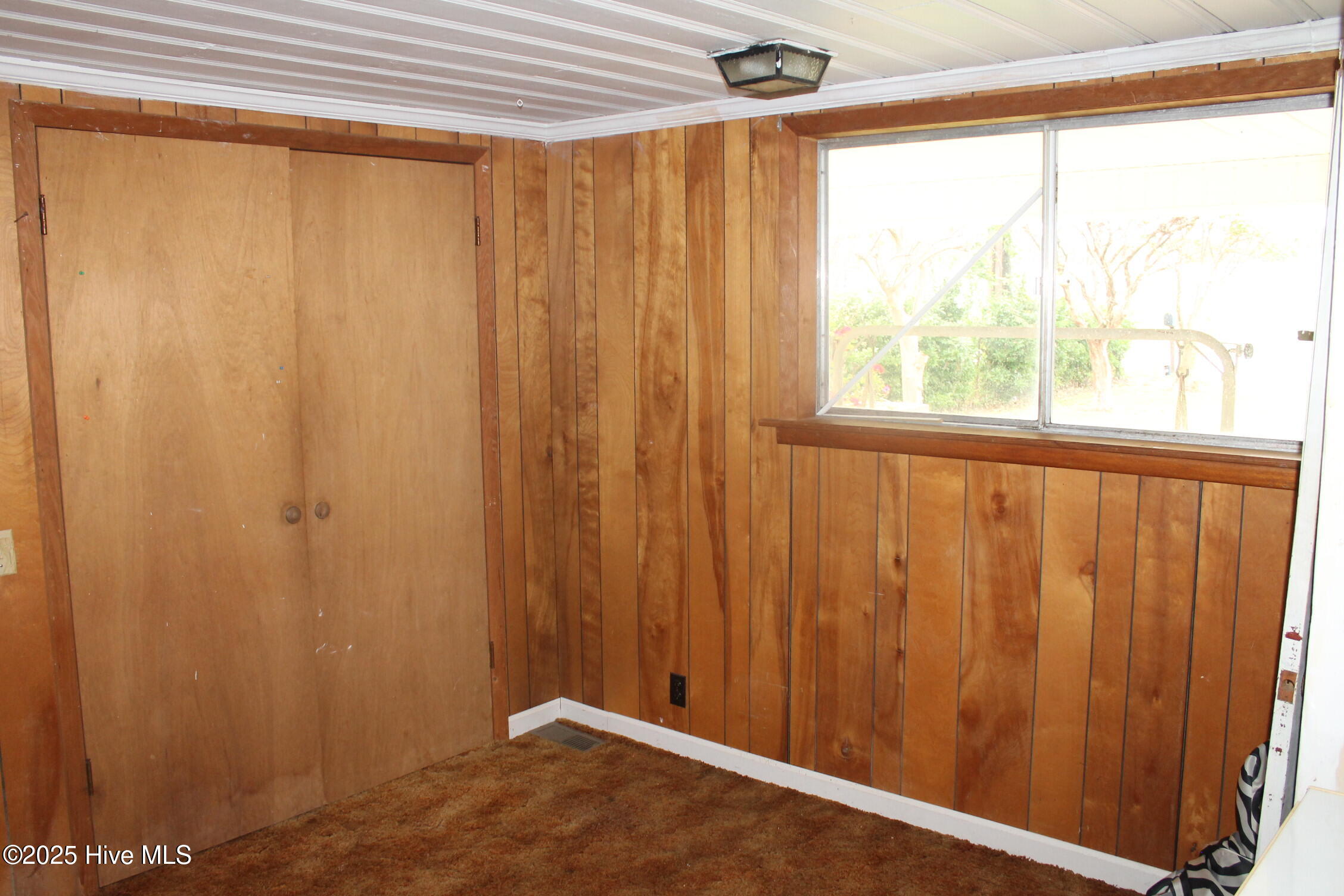 100535737 | Photo 20