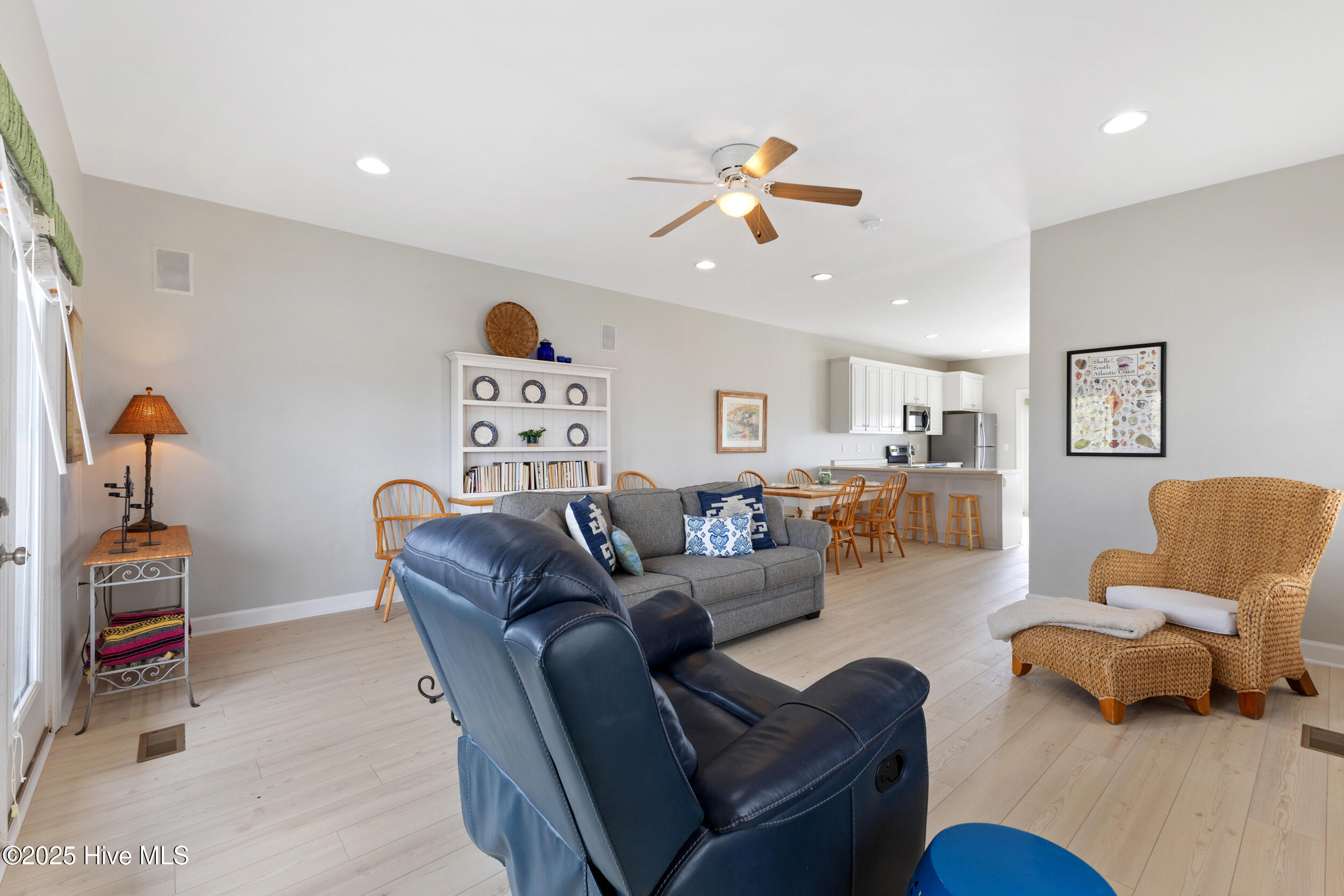 100534719 | Photo 29