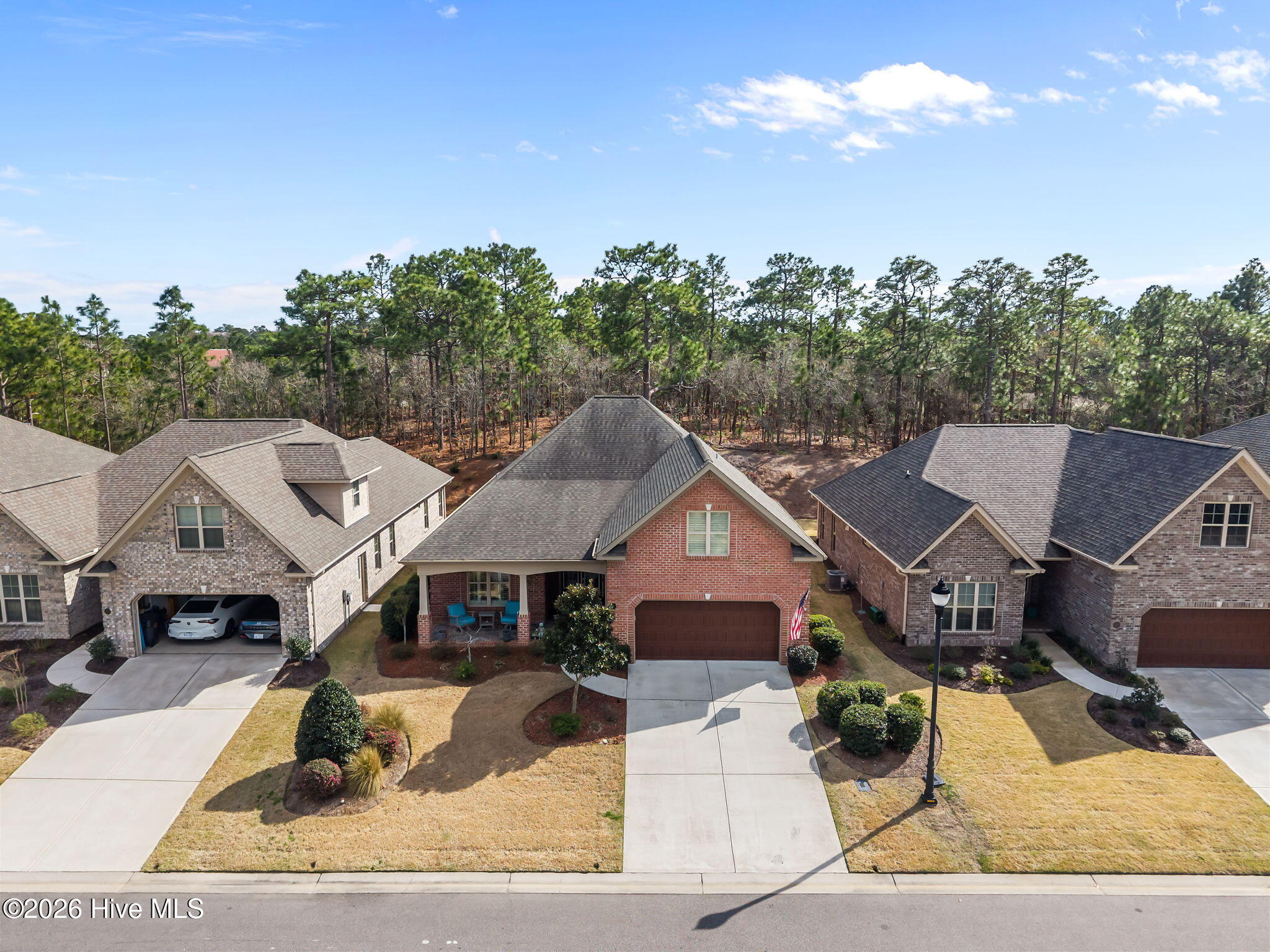 100565416 | Photo 57