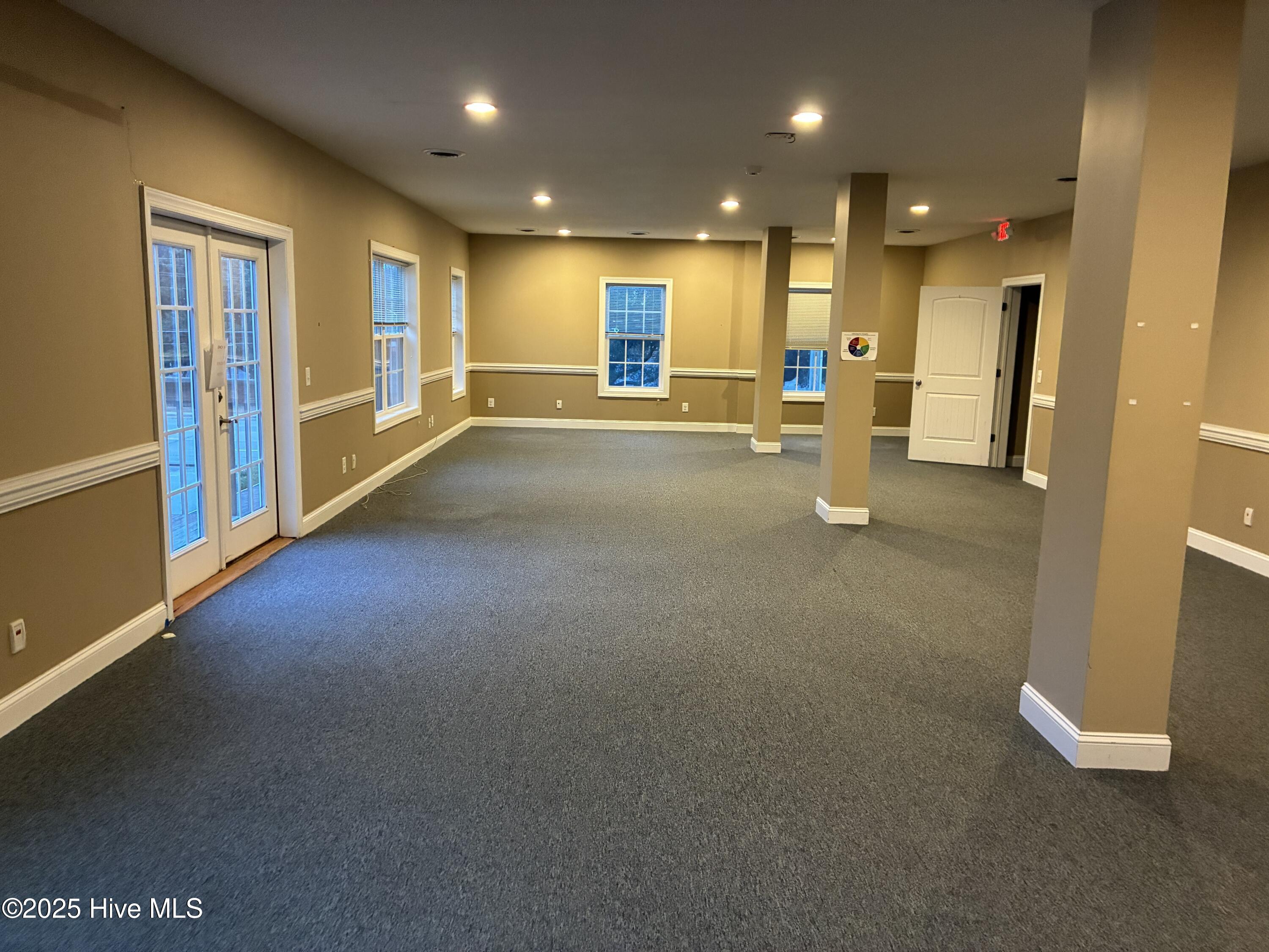 1177 N Road Street, Elizabeth City, NC, 27909