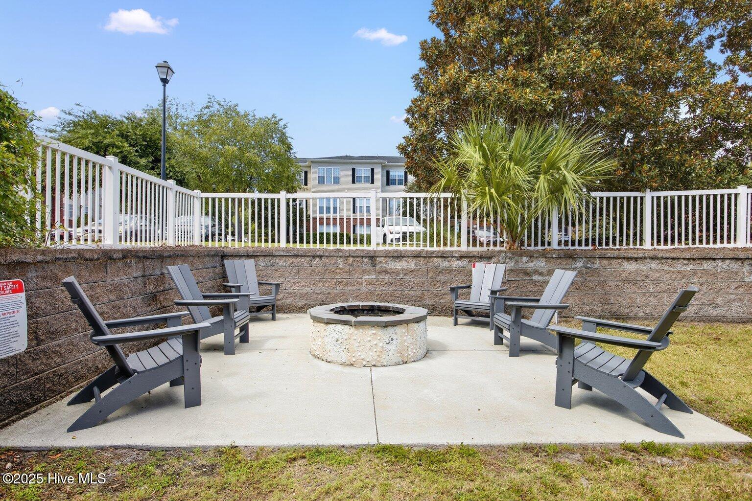 100527168 | Photo 22