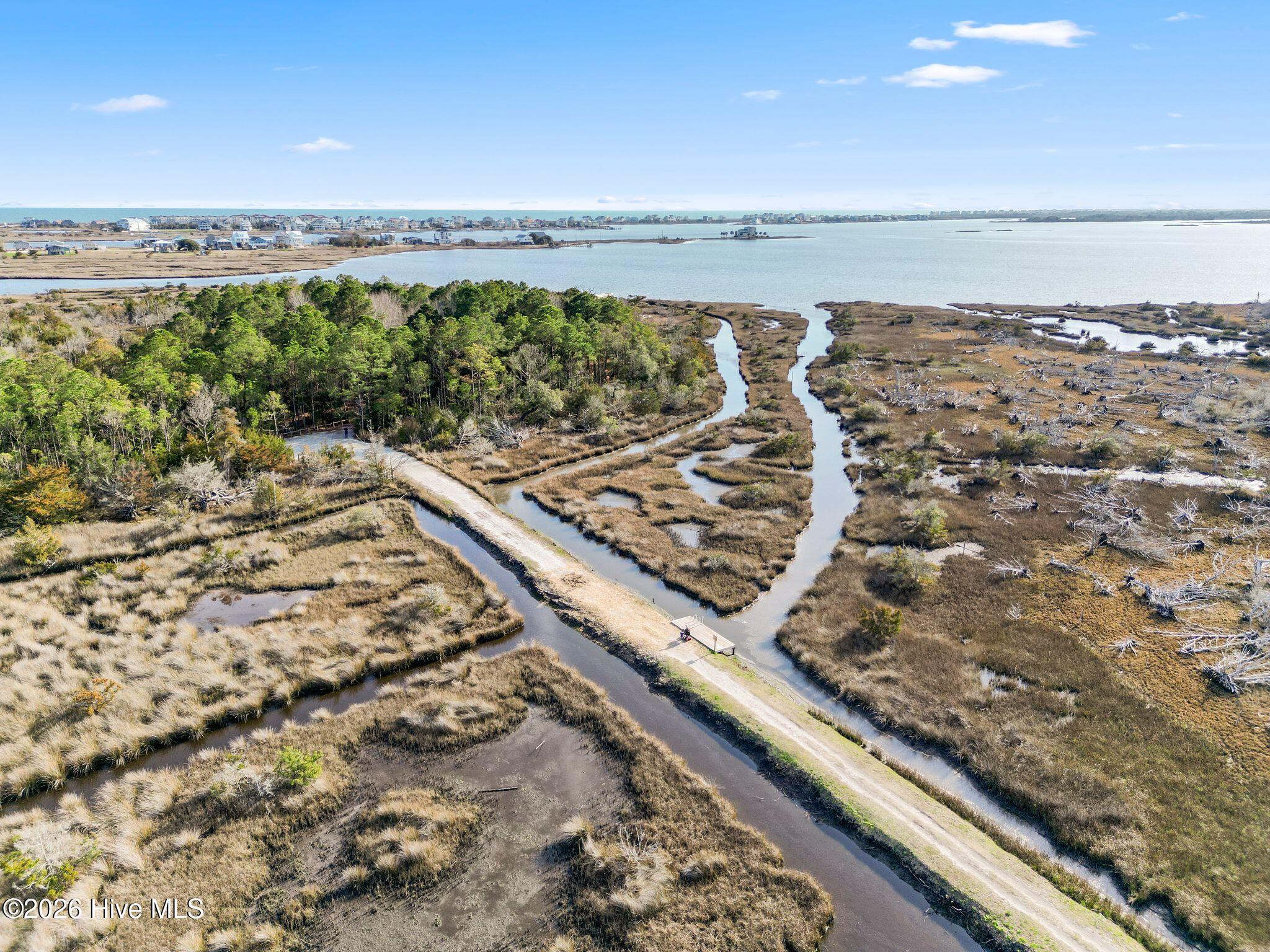 100569153 | Photo 82