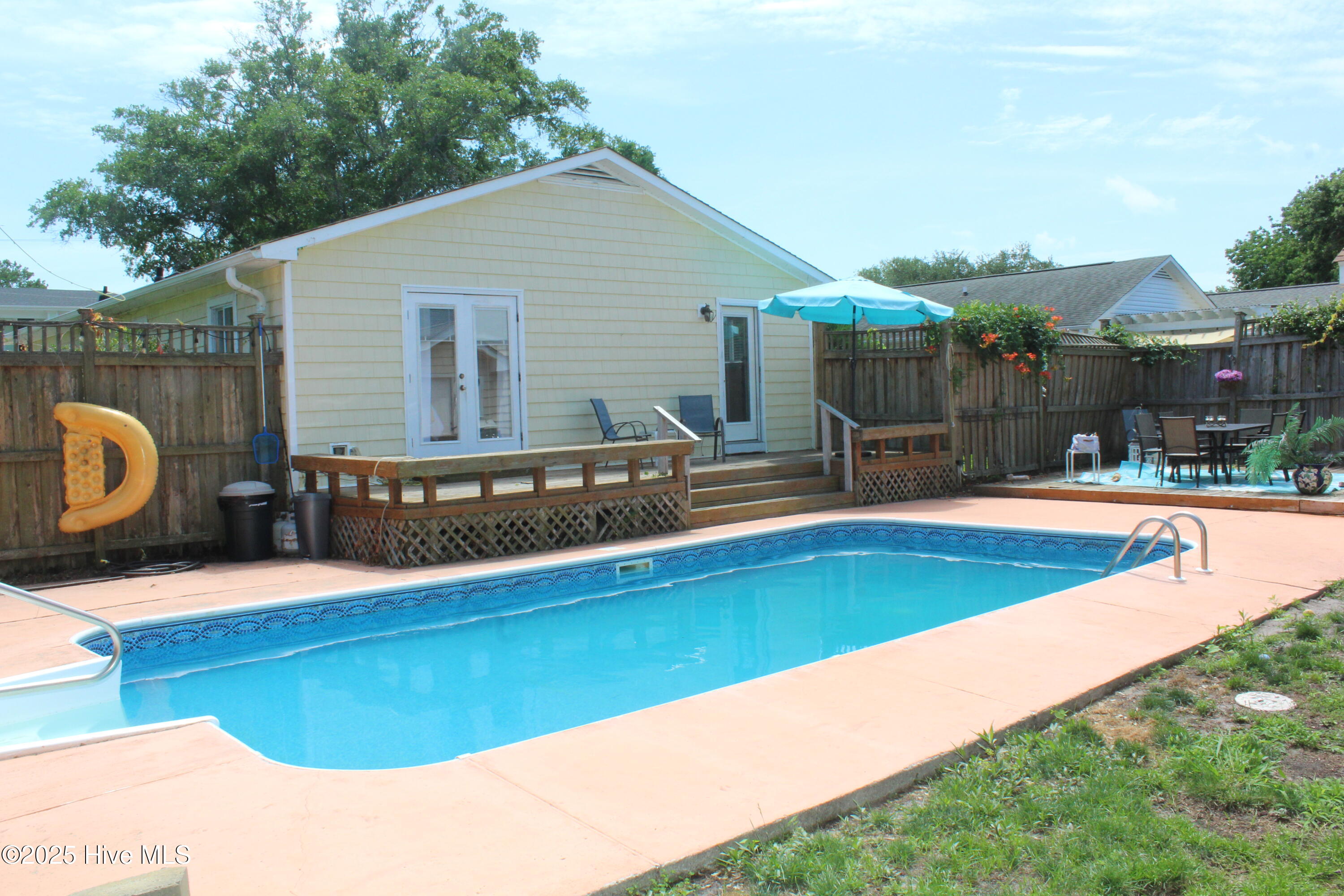 504 Greenville Avenue, Carolina Beach, NC 28428 – photo 24: IMG_9583