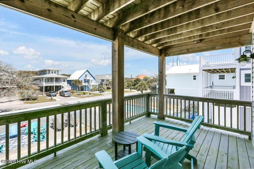 100565368 | Photo 13