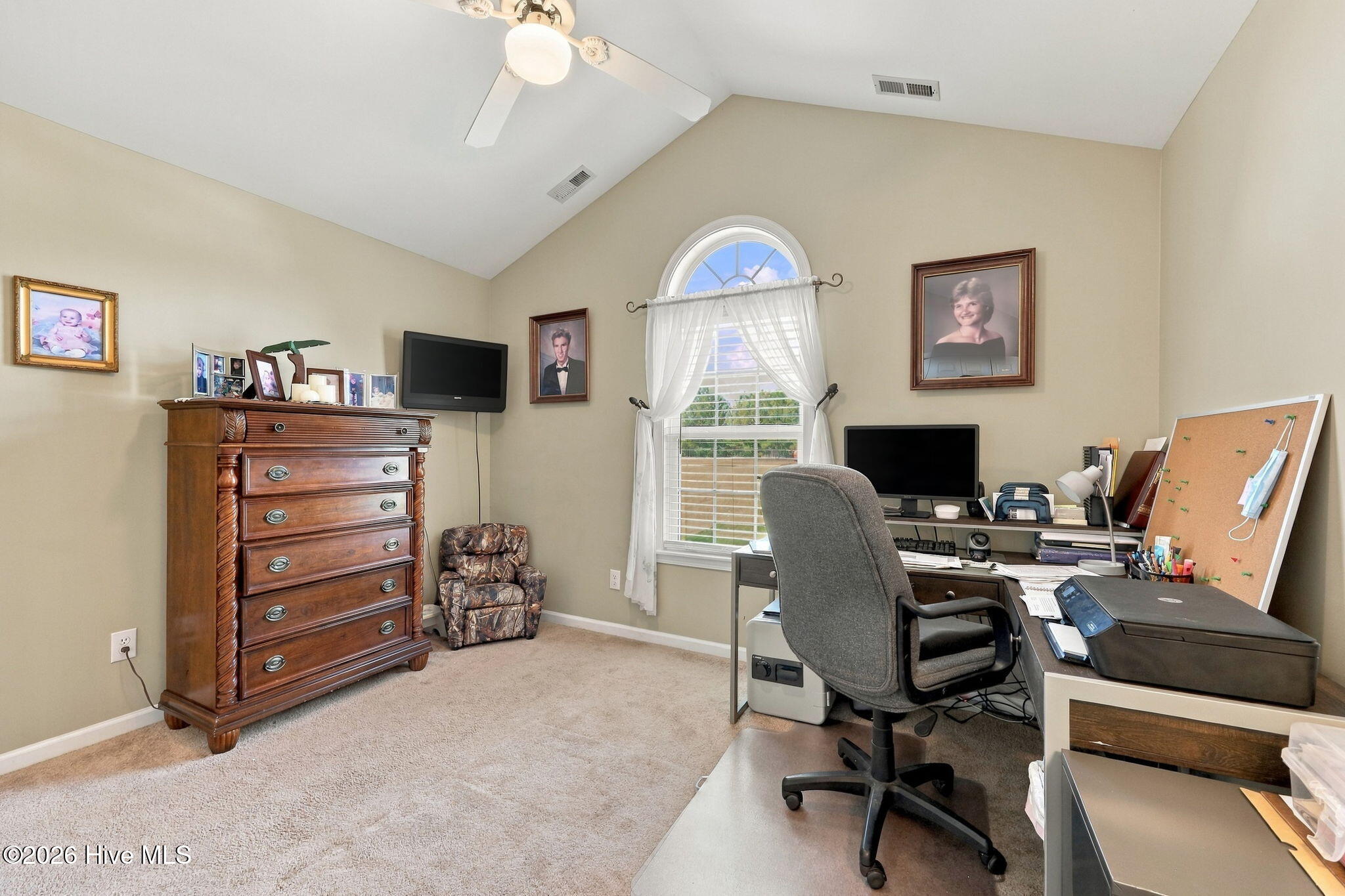 310 Bobbys Drive,Newport