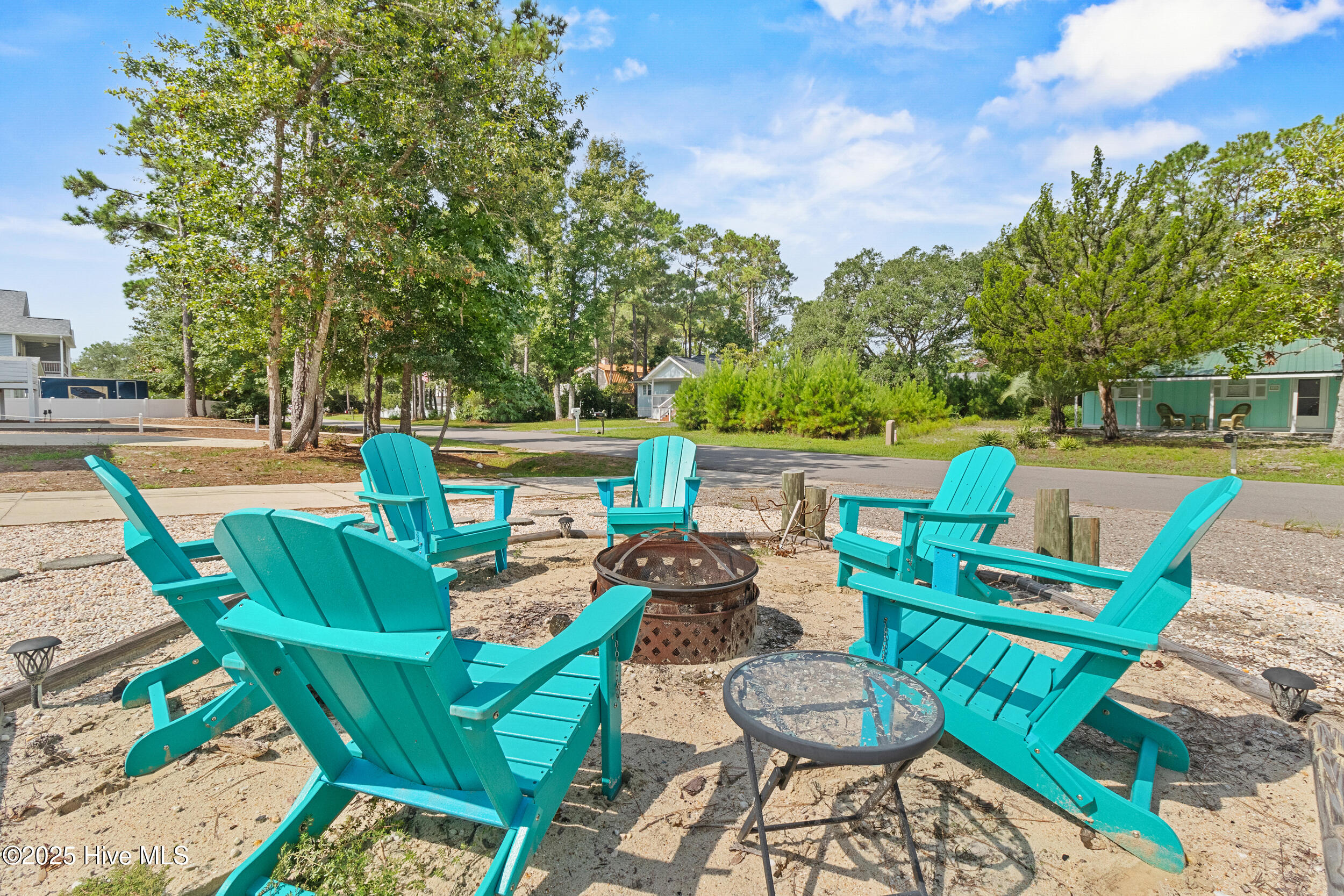 100525296 | Photo 11