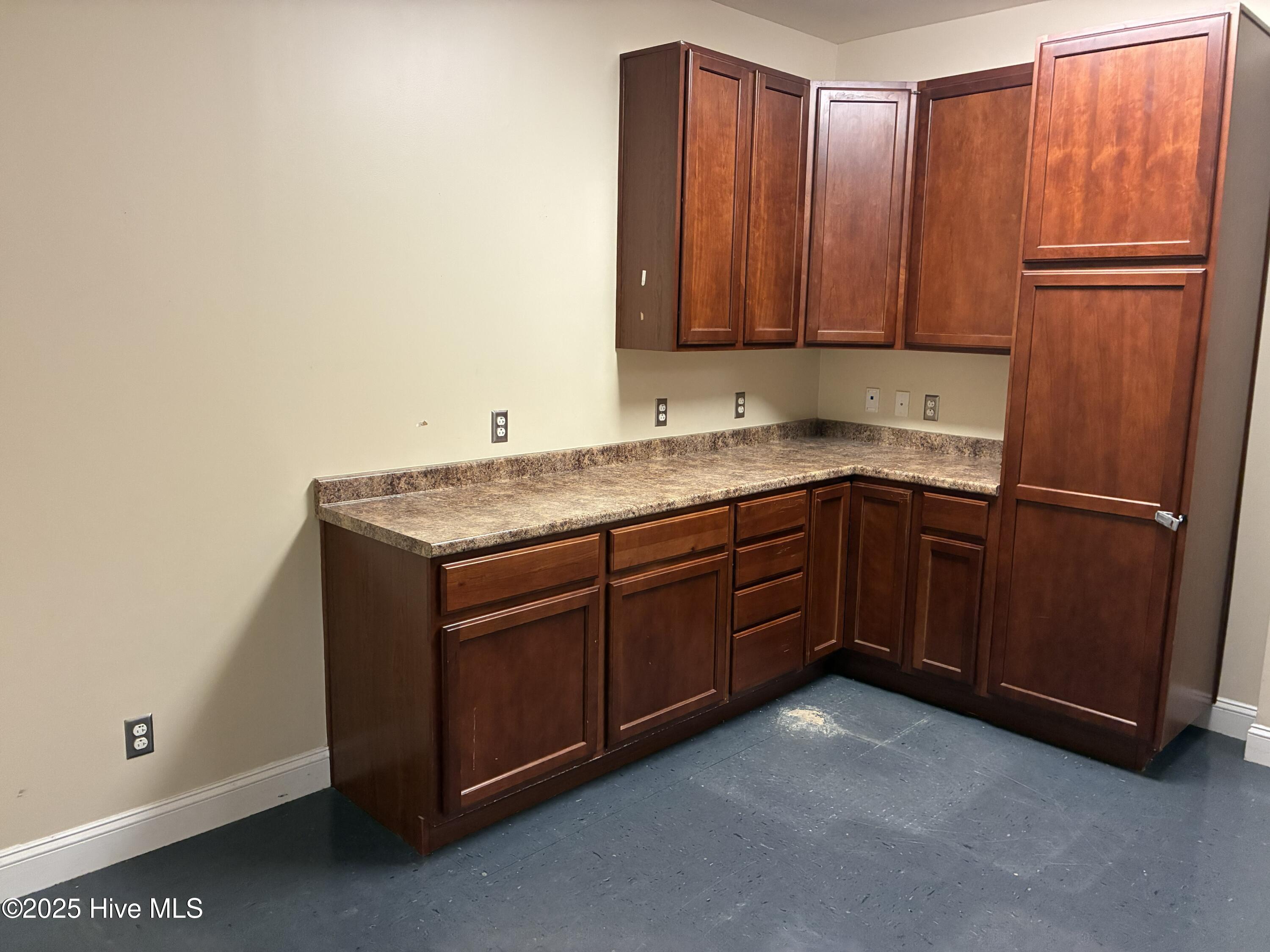 1177 N Road Street, Elizabeth City, NC, 27909