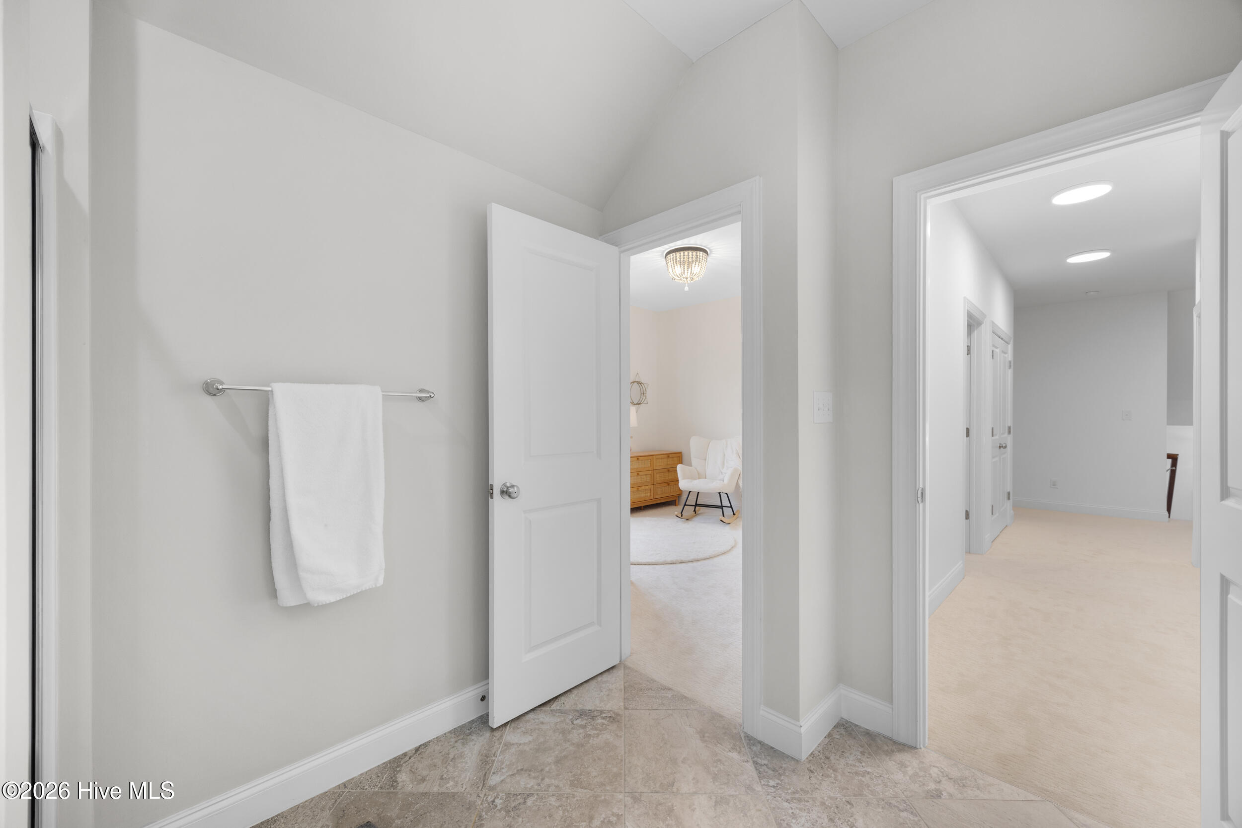 100554590 | Photo 39