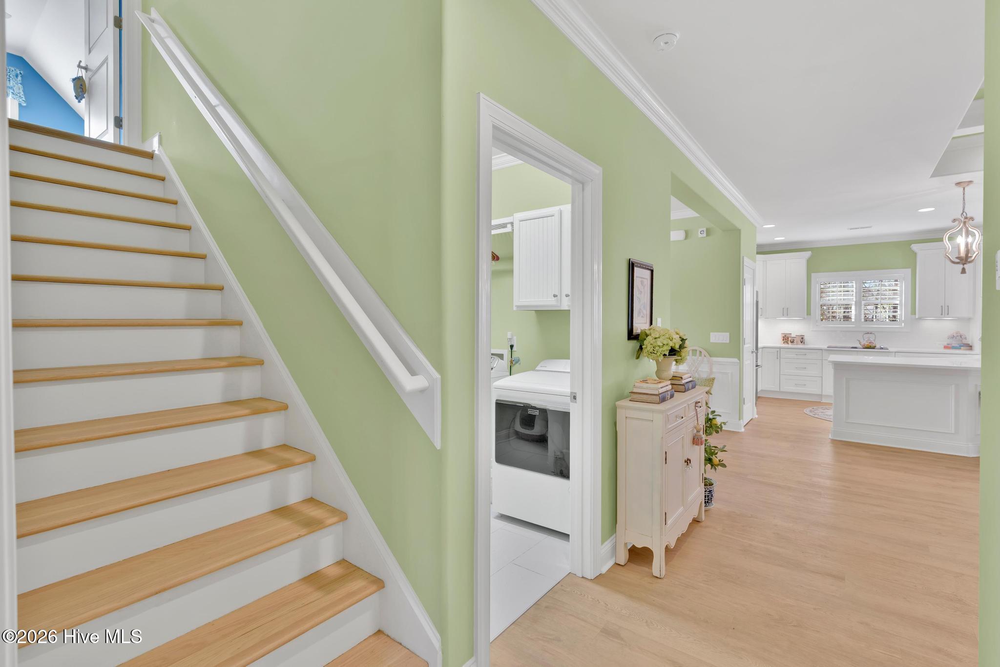 100552024 | Photo 30