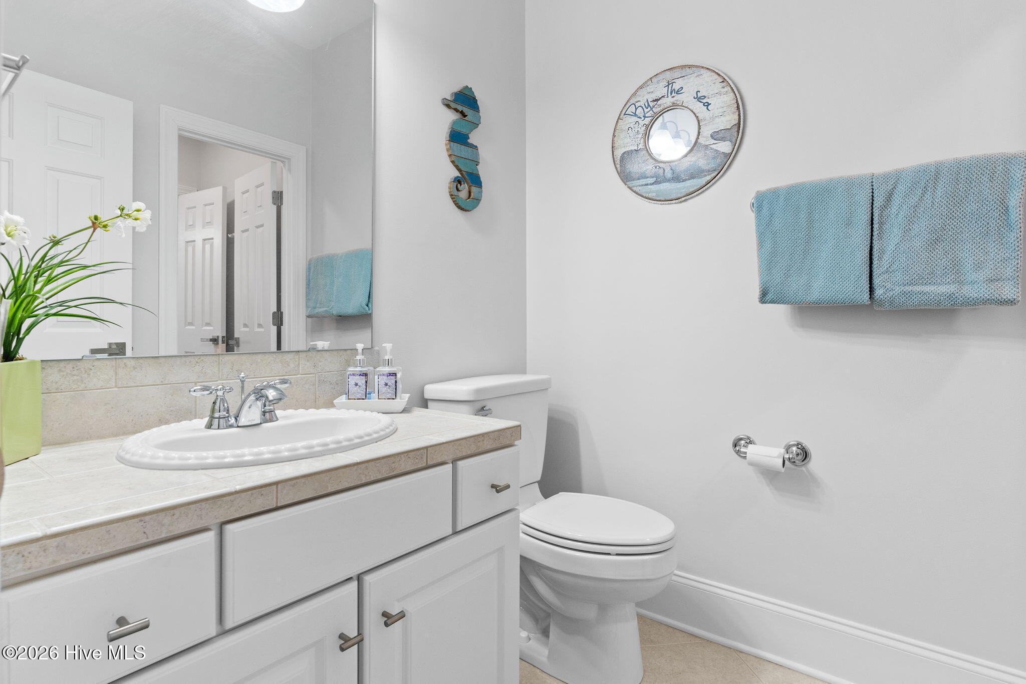 100549864 | Photo 43