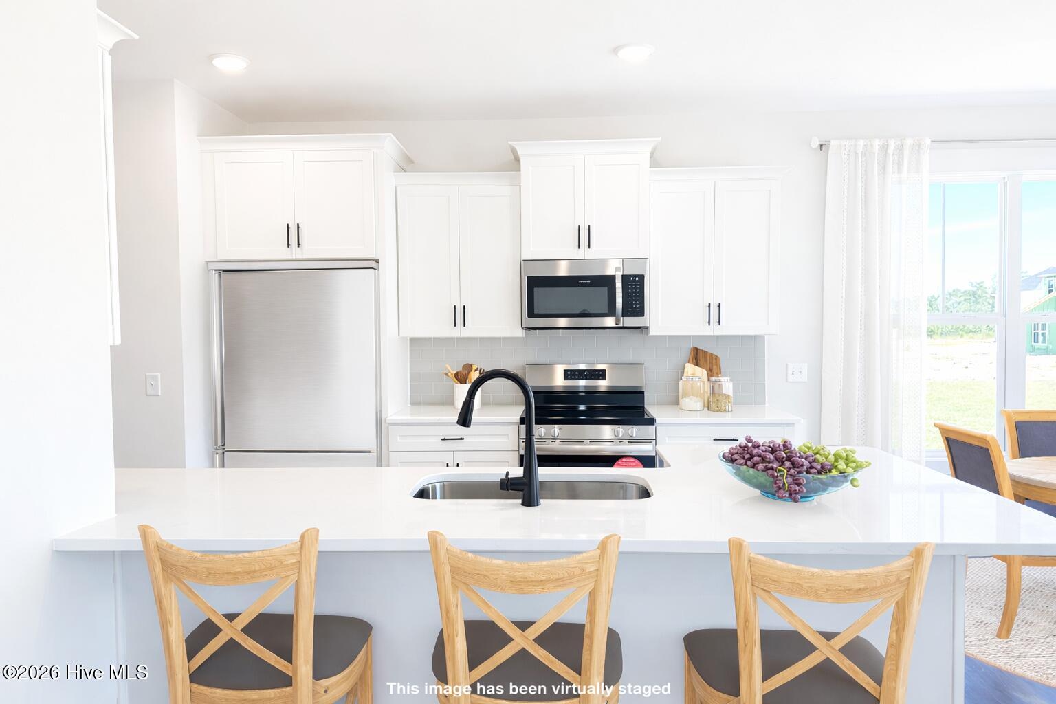 100512844 | Photo 20