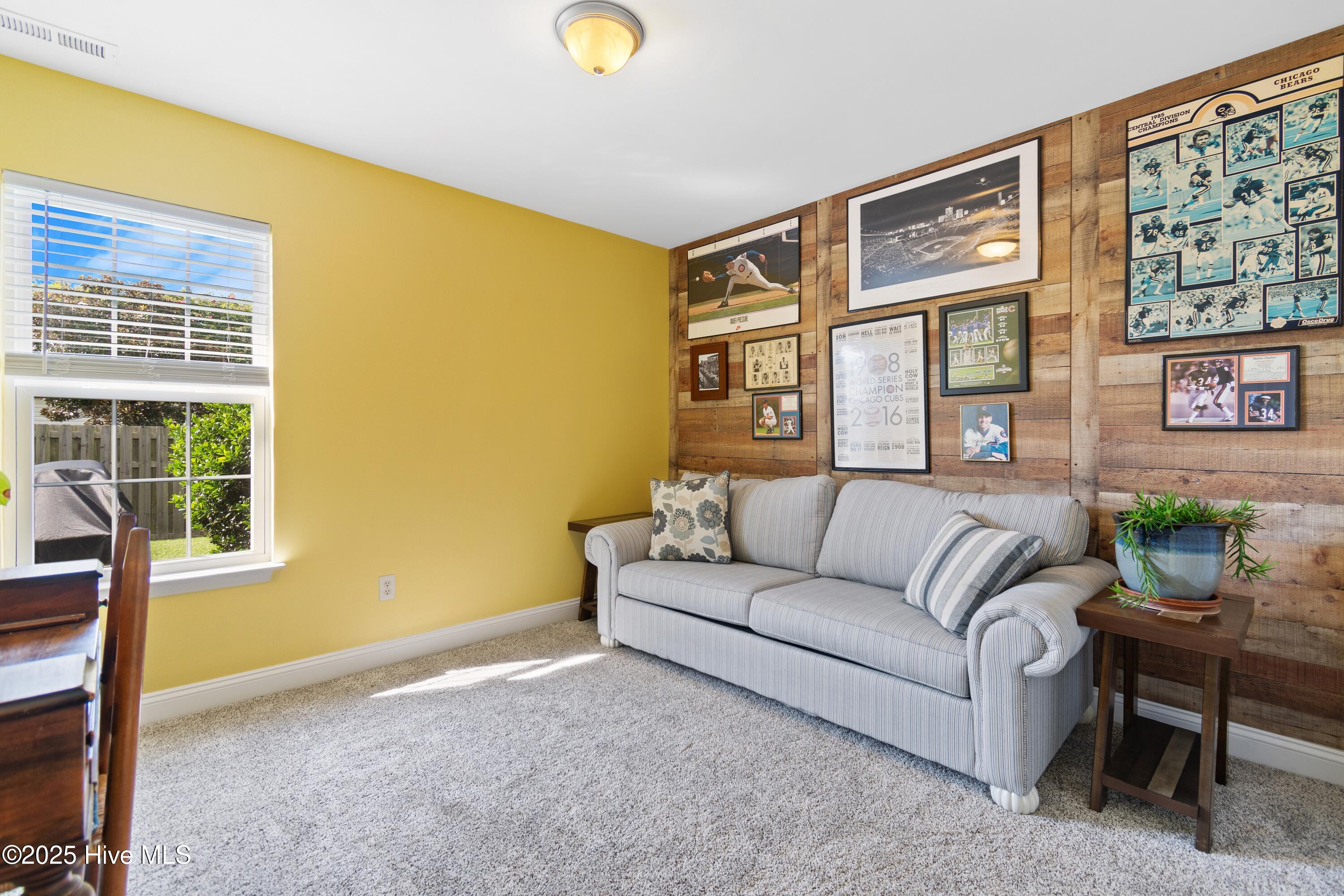 100526864 | Photo 31