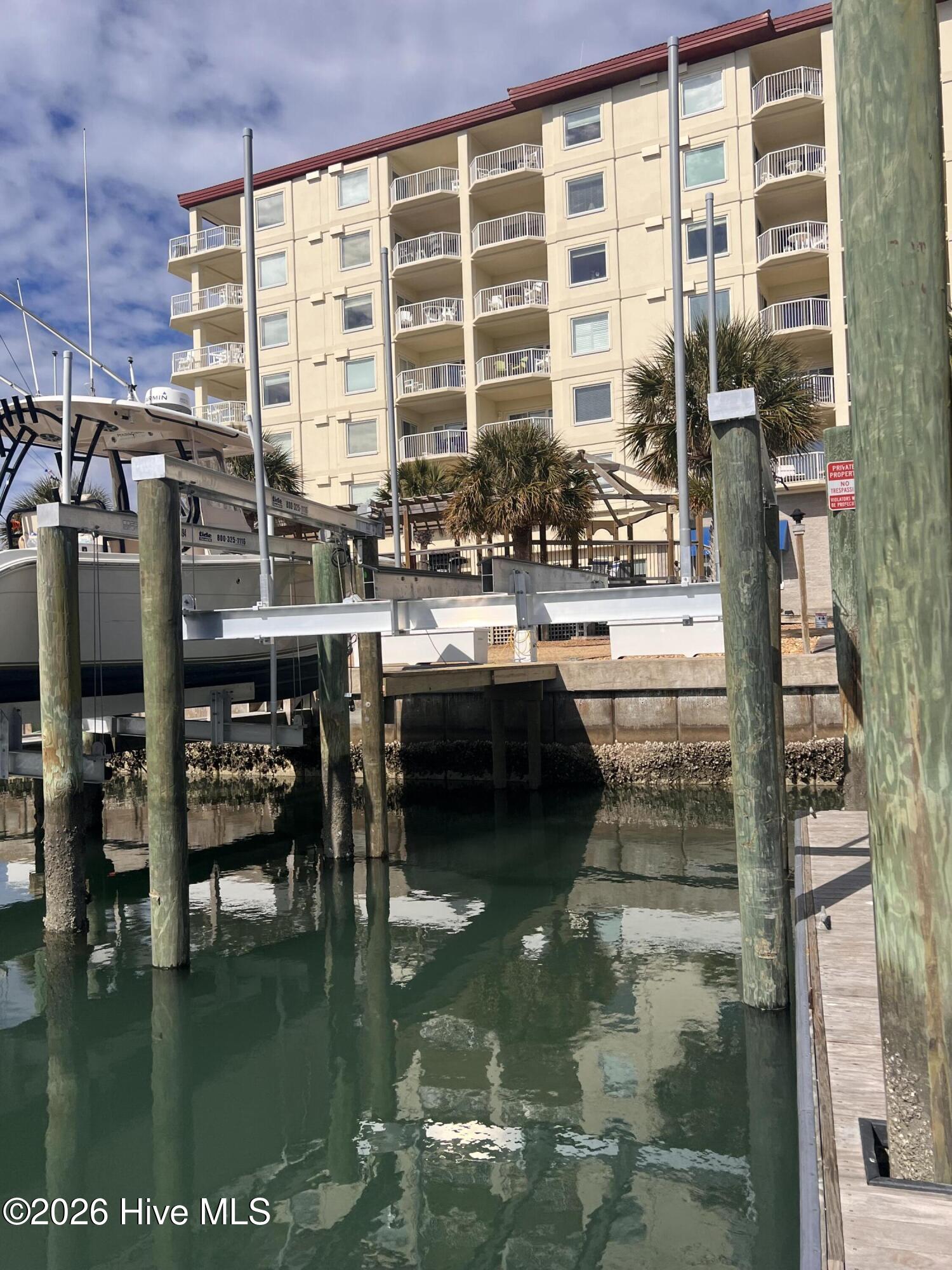 100 Olde Towne Yacht Club Road Slip E1,Beaufort