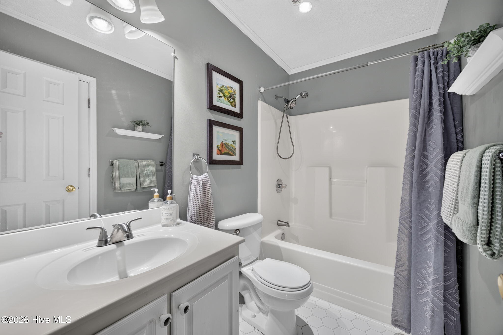 Photo 3 of Single family home for sale at 107 Springvale St, Elizabeth City, NC 27909 | MLS# 100602196 | Listing updated on 2026-09-16