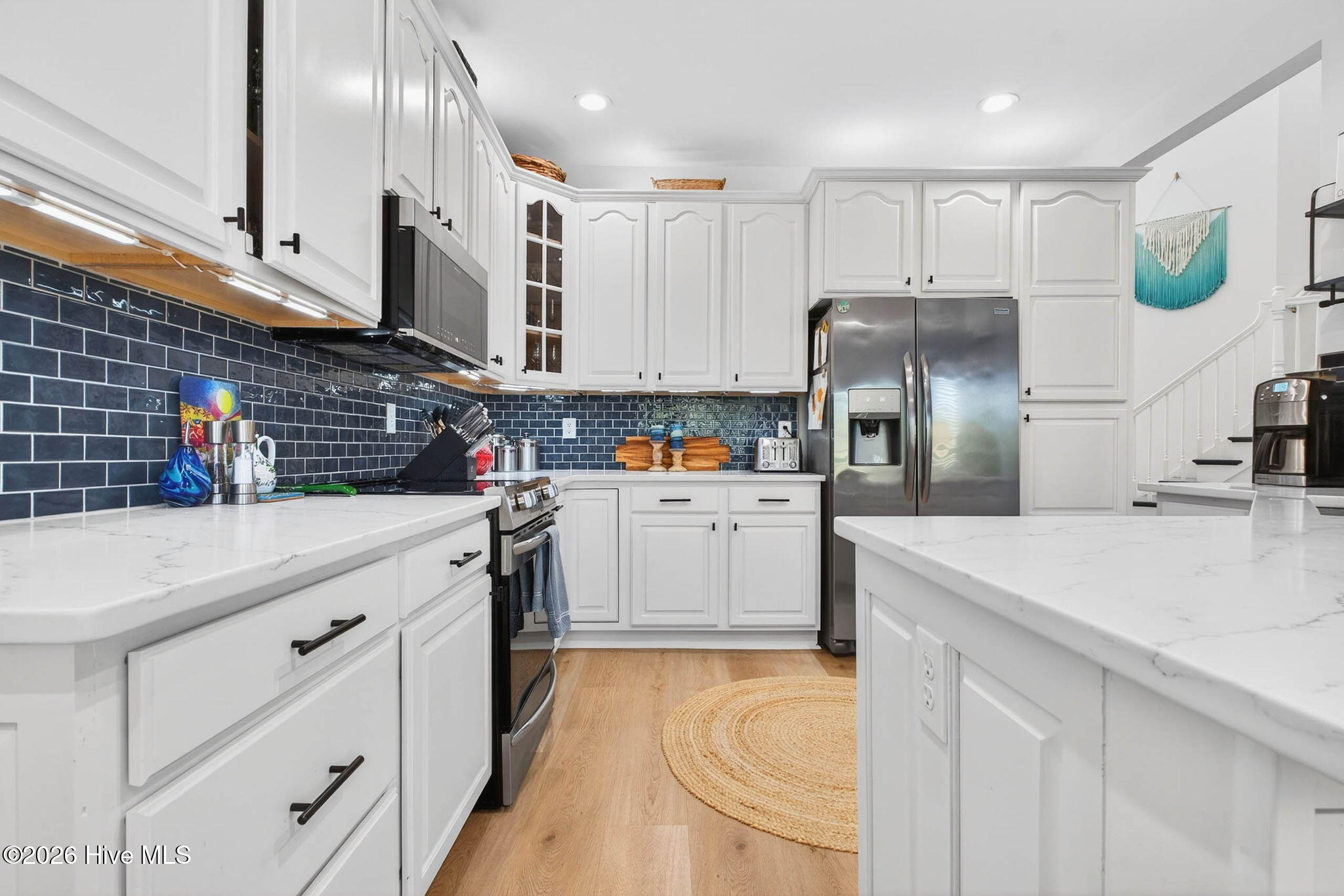 100564784 | Photo 13