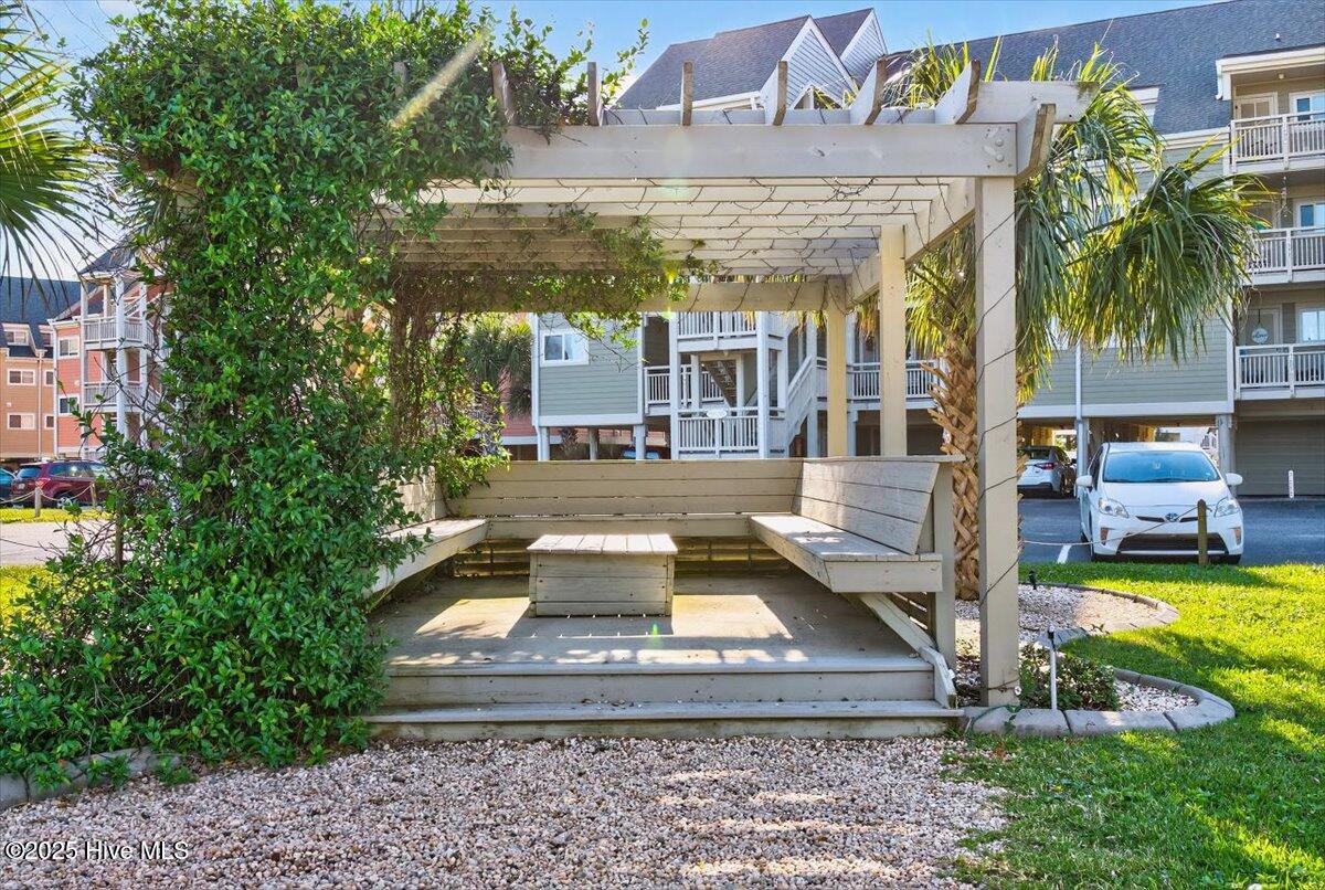 100537947 | Photo 39