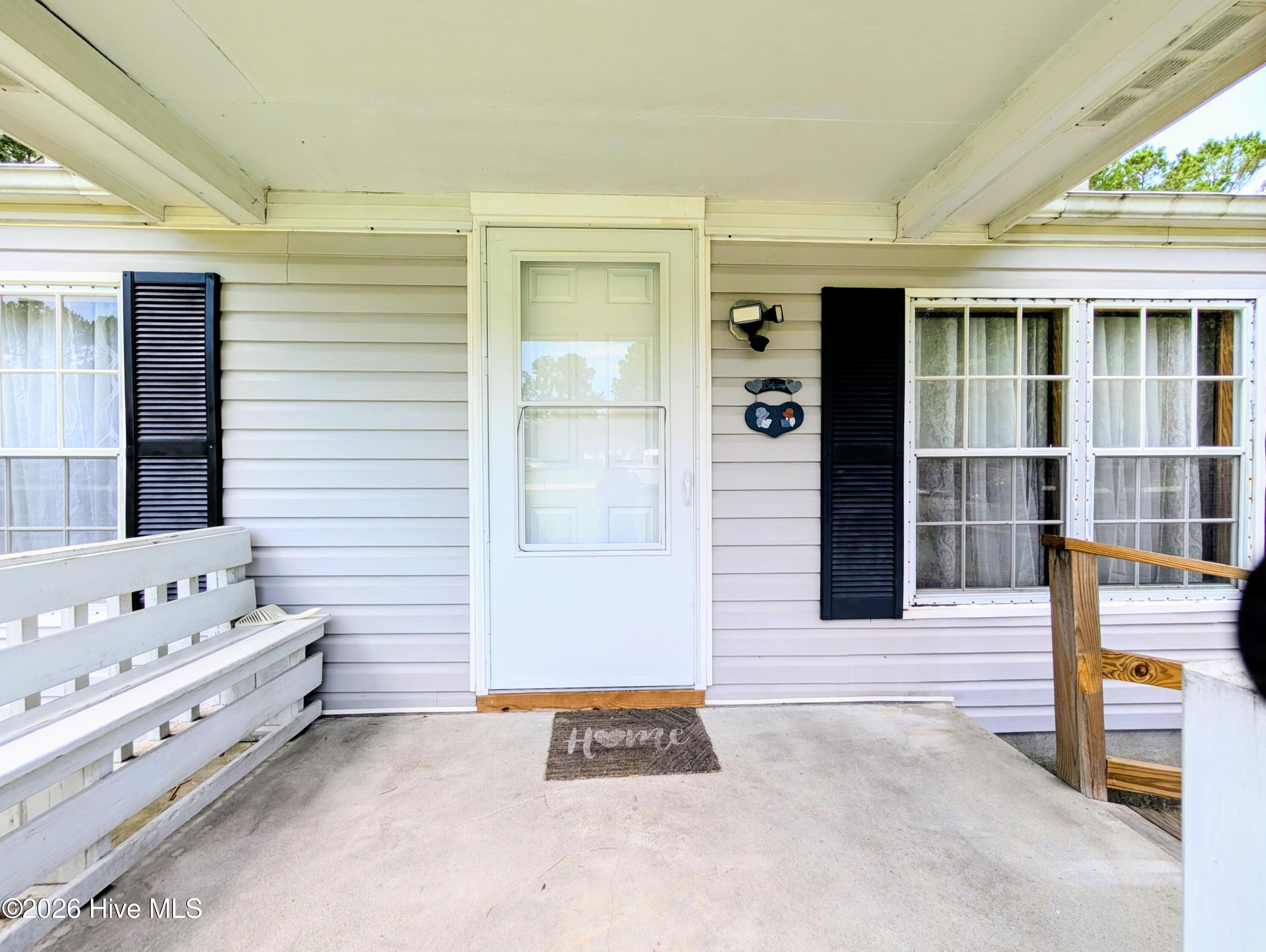 Photo 4 of Manufactured home for sale at 35 Saddle Ridge Rd, Currie, NC 28435 | MLS# 100585060 | Listing updated on 2026-09-03