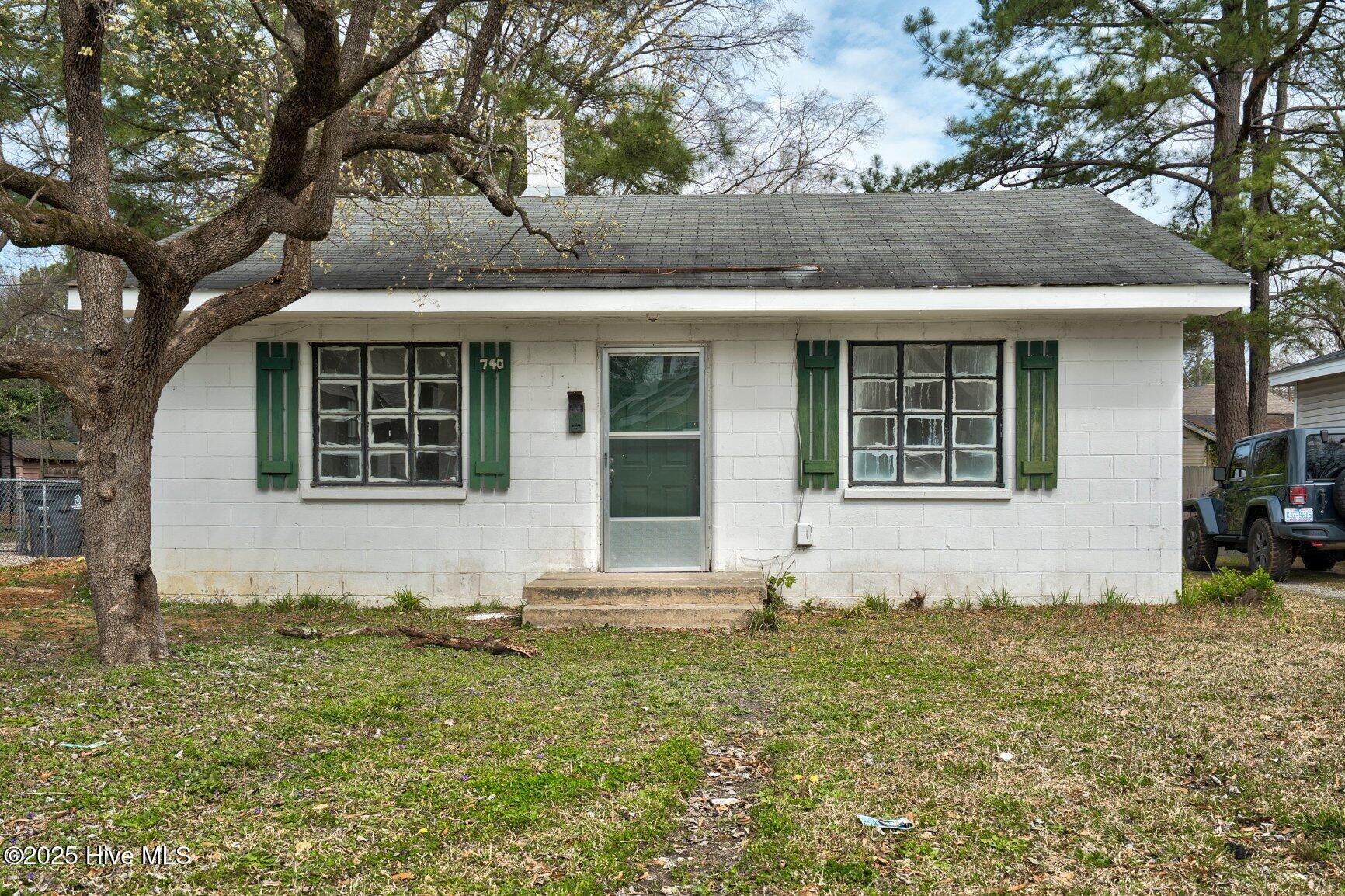 001-740LongAvenue-RockyMount-NC-27801-SM