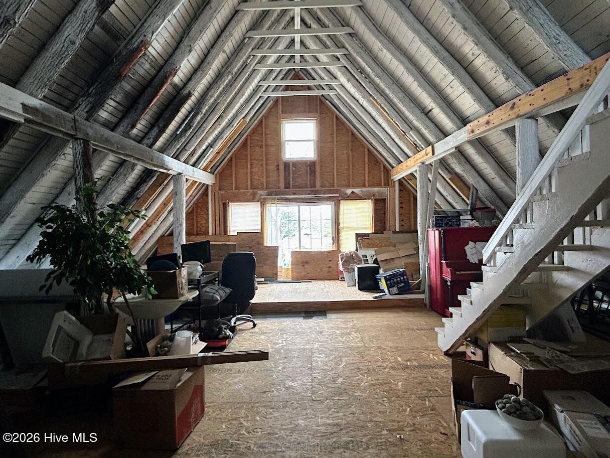 100554949 | Photo 20